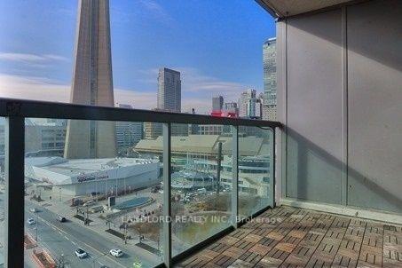 Photo 11 of Unit 1712, 51 Lower Simcoe Street, Toronto, Waterfront Communities — HOMEH