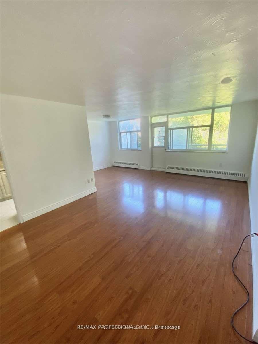 Photo 7 of Unit 310, 2245 Eglinton Avenue E, Scarborough, Ionview — HOMEH