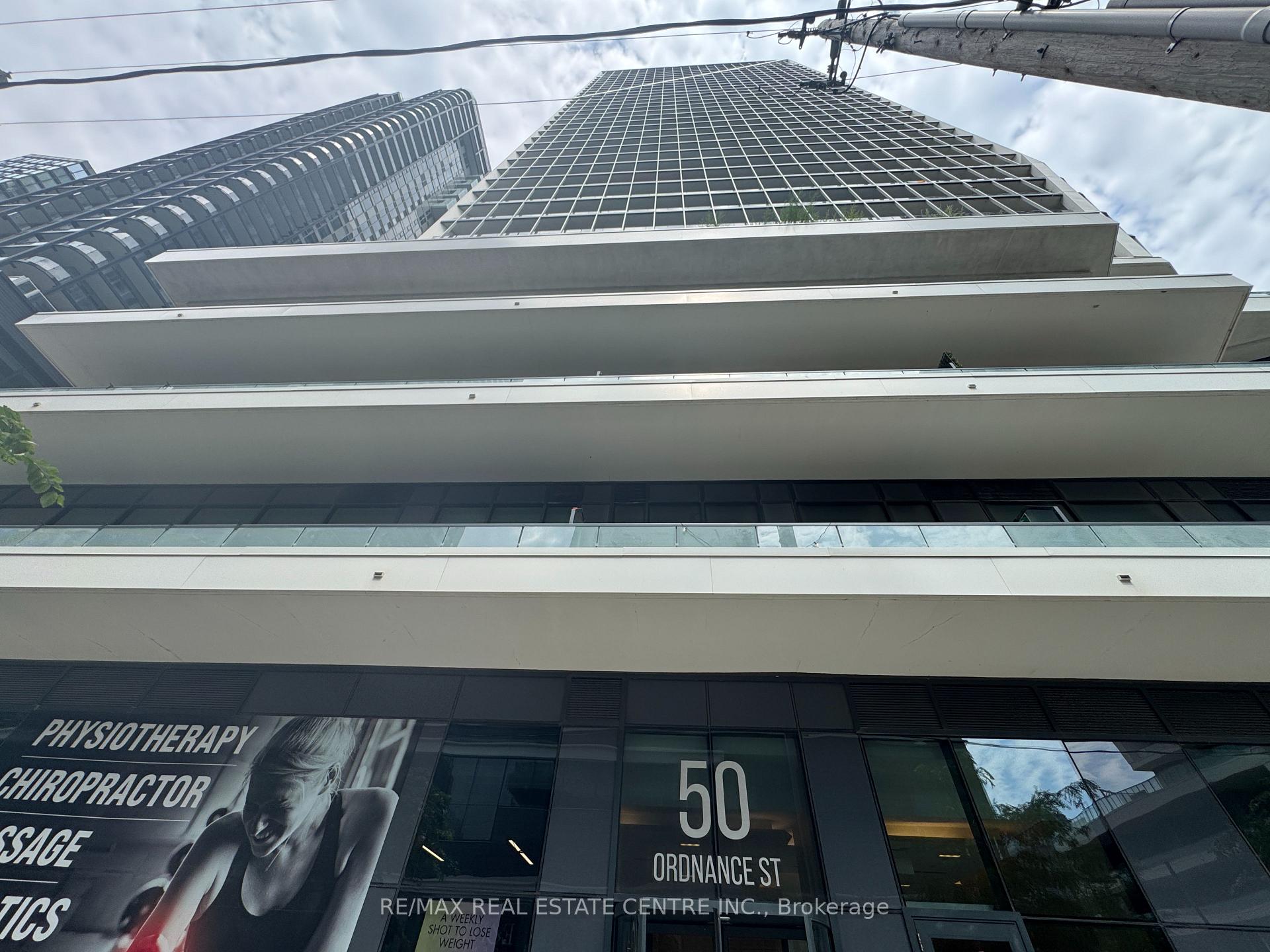 Front of Unit 1602, 50 Ordnance Street N