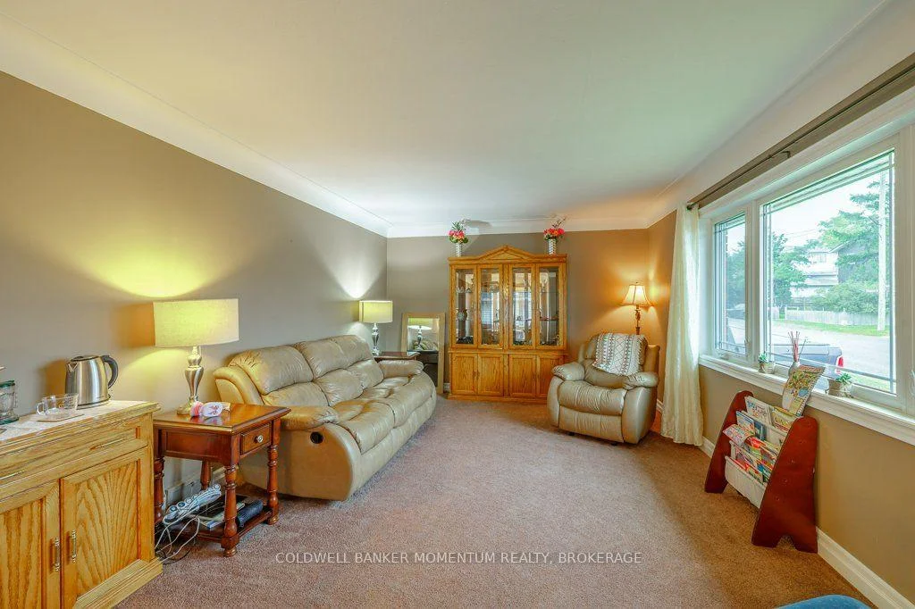 Photo 11 of 51 Martin Street N, Thorold, Thorold Downtown — HOMEH
