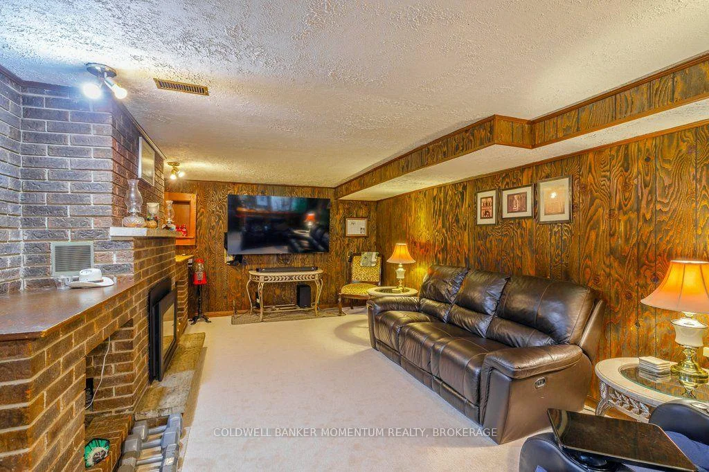 Photo 26 of 51 Martin Street N, Thorold, Thorold Downtown — HOMEH