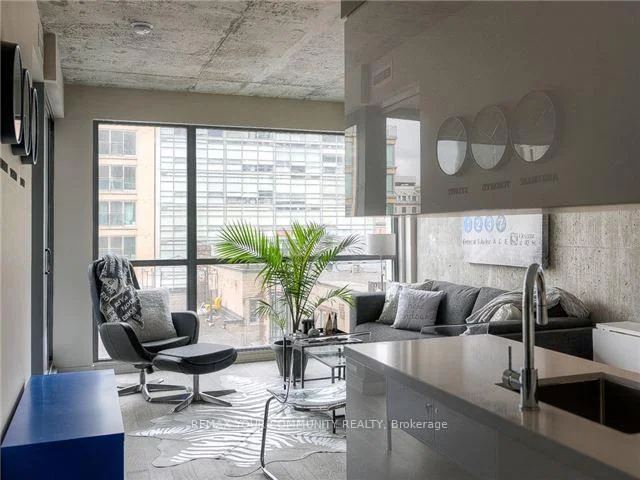 Photo 8 of Unit 401, 39 Brant Street, Toronto, Waterfront Communities — HOMEH
