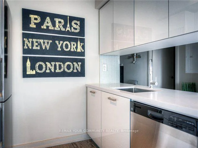 Photo 16 of Unit 401, 39 Brant Street, Toronto, Waterfront Communities — HOMEH