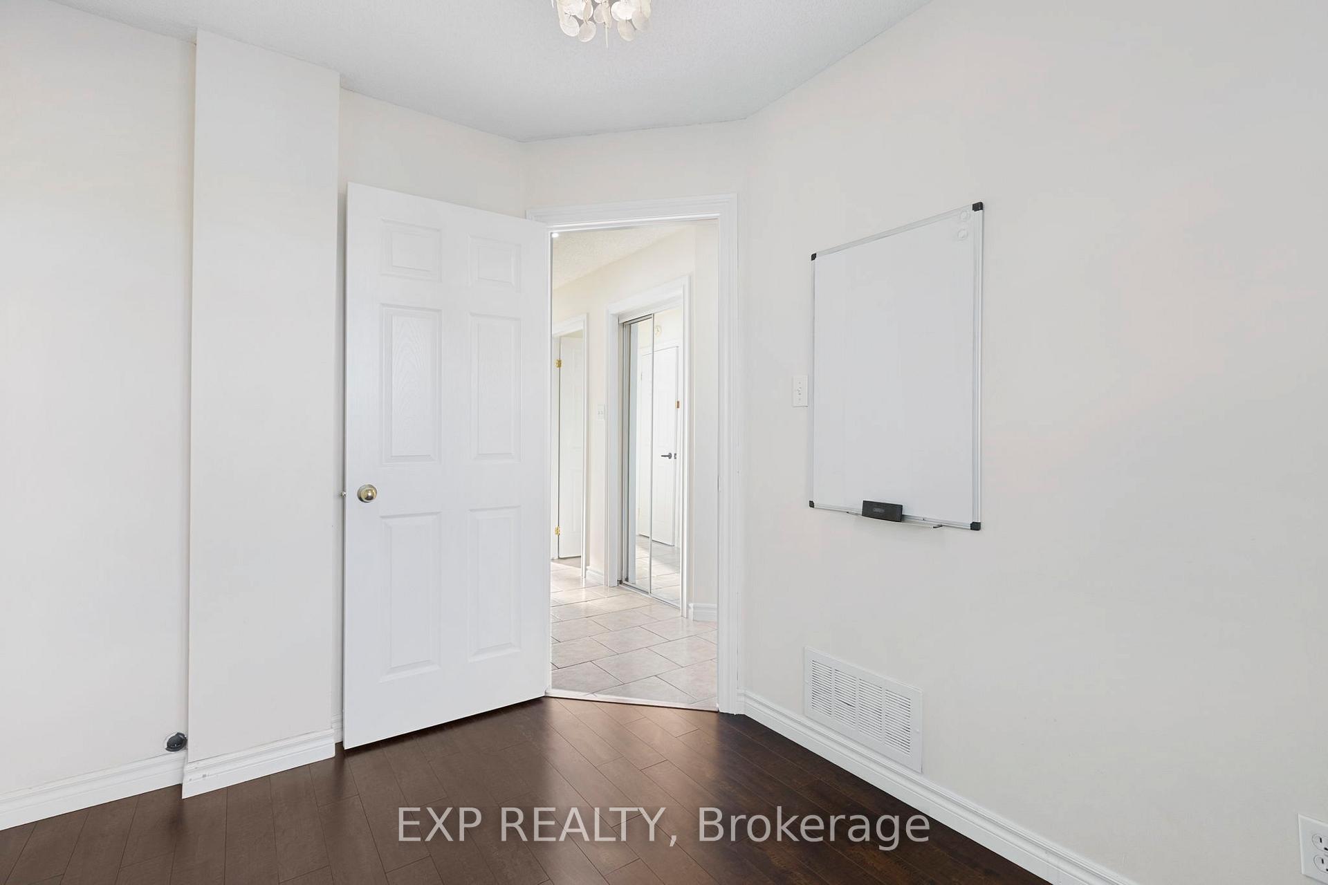 Photo 26 of 35 Thames Way, Hamilton, Mount Hope — HOMEH