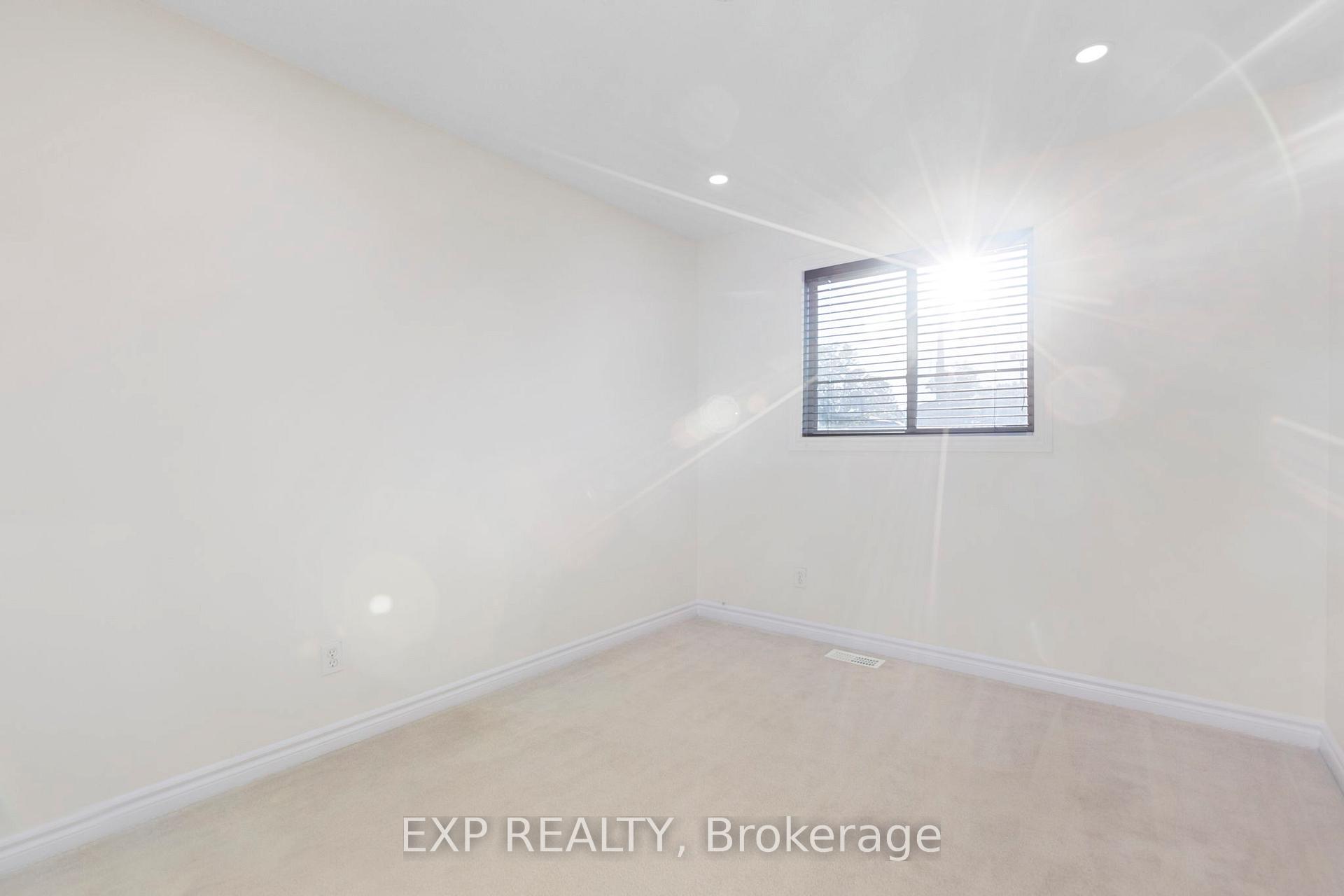 Photo 42 of 35 Thames Way, Hamilton, Mount Hope — HOMEH