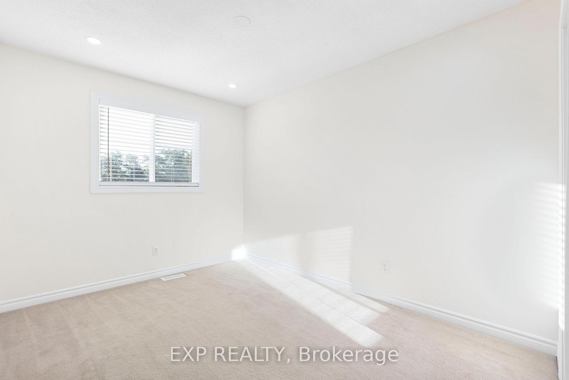 Photo 47 of 35 Thames Way, Hamilton, Mount Hope — HOMEH