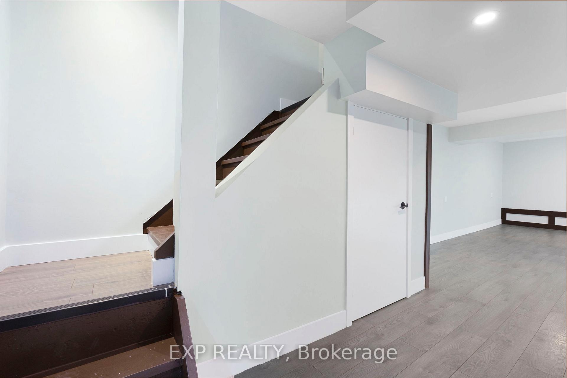 Photo 73 of 35 Thames Way, Hamilton, Mount Hope — HOMEH