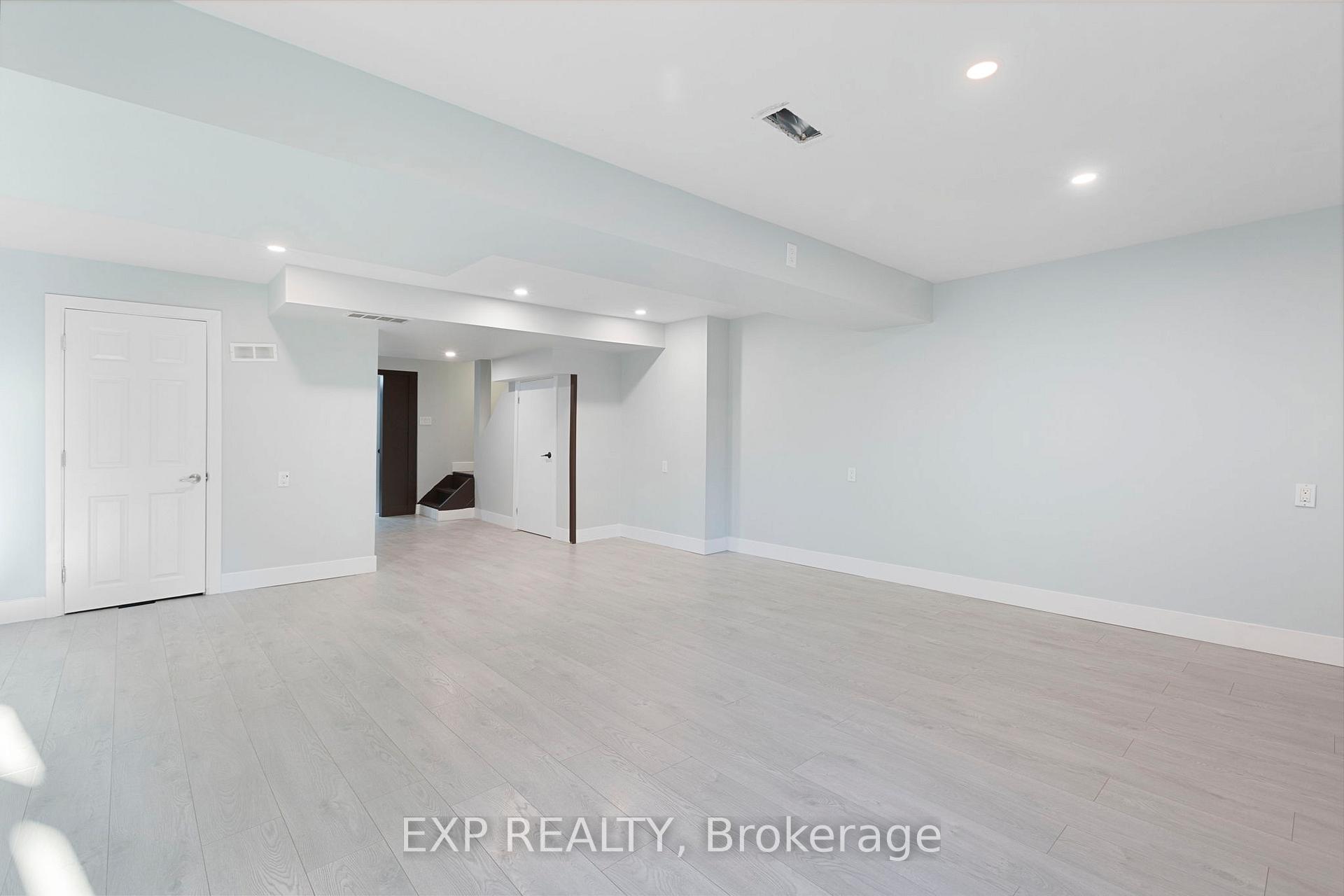 Photo 82 of 35 Thames Way, Hamilton, Mount Hope — HOMEH