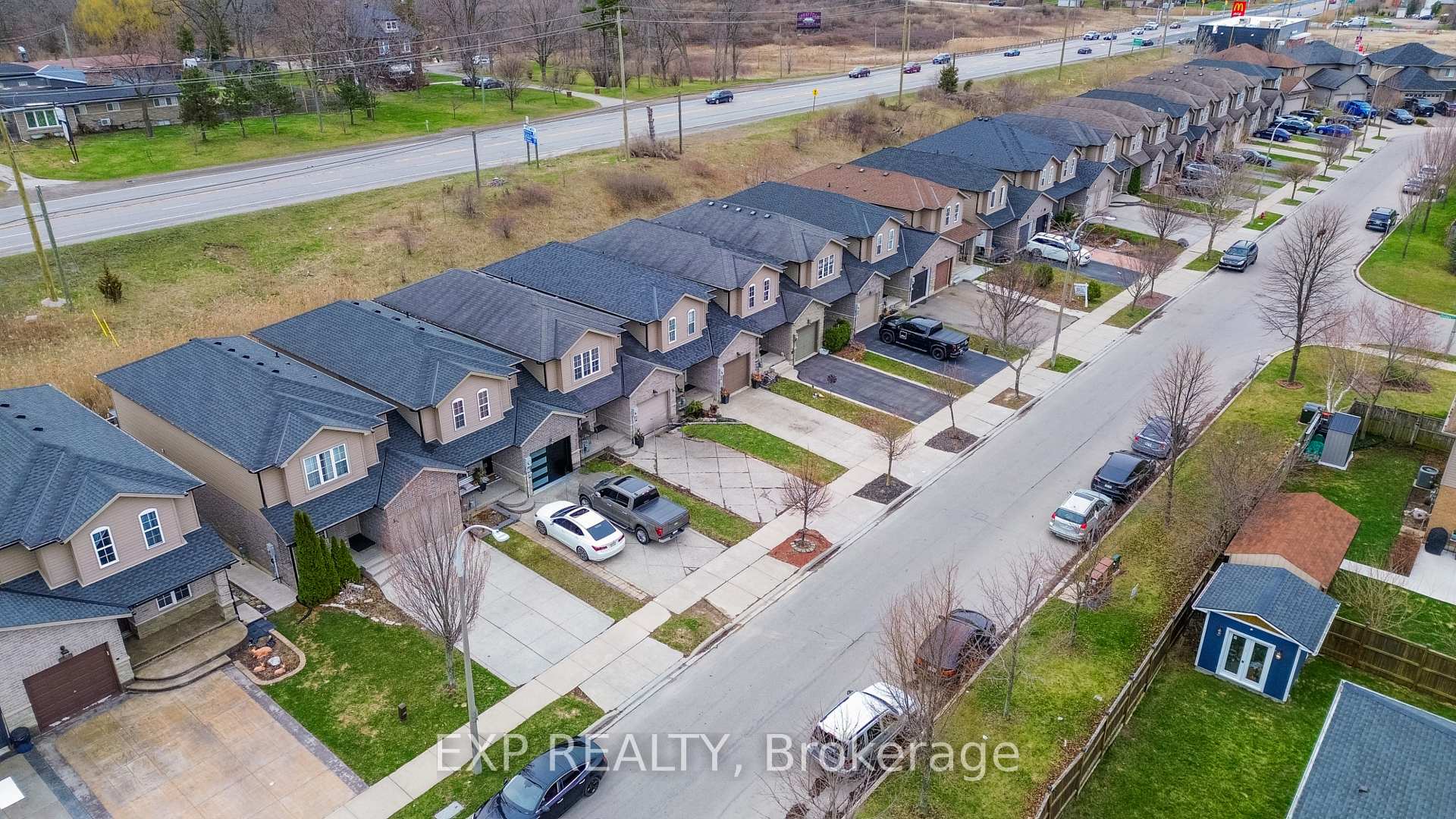 Photo 97 of 35 Thames Way, Hamilton, Mount Hope — HOMEH