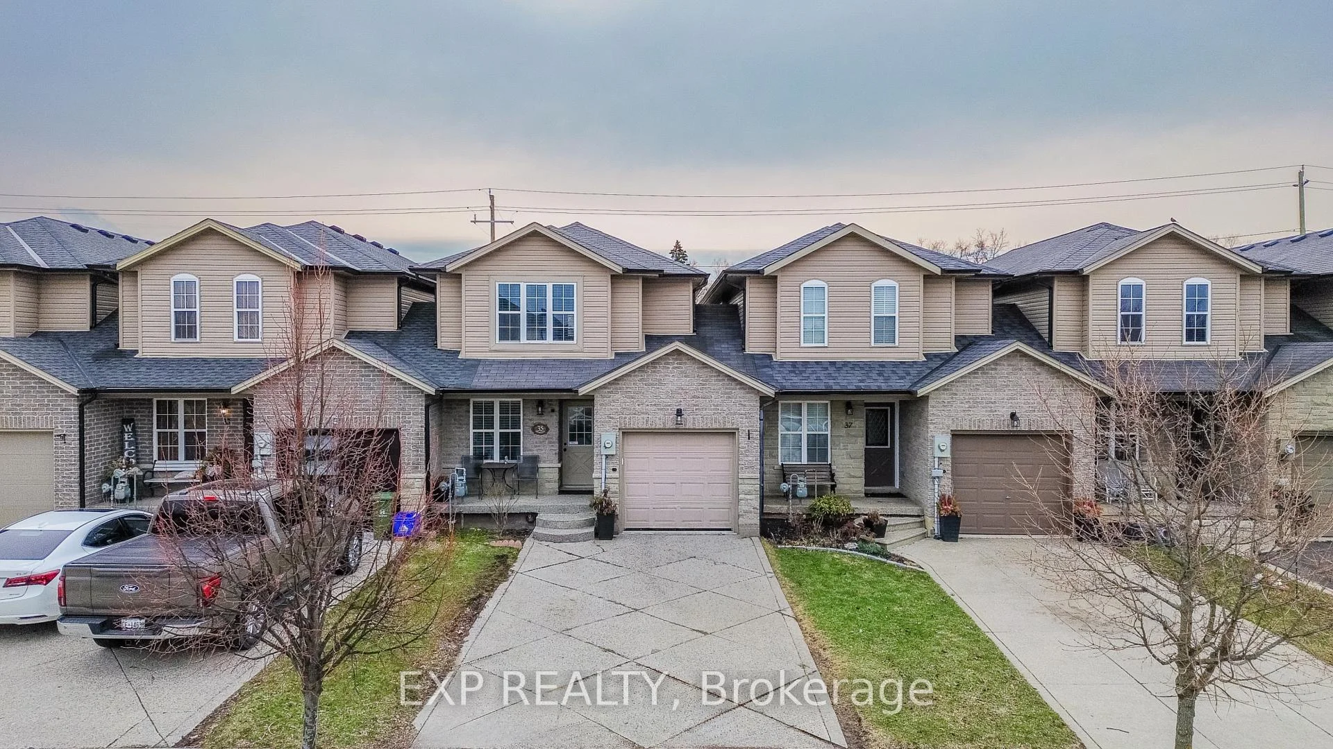 Photo 14 of 35 Thames Way, Hamilton, Mount Hope — HOMEH