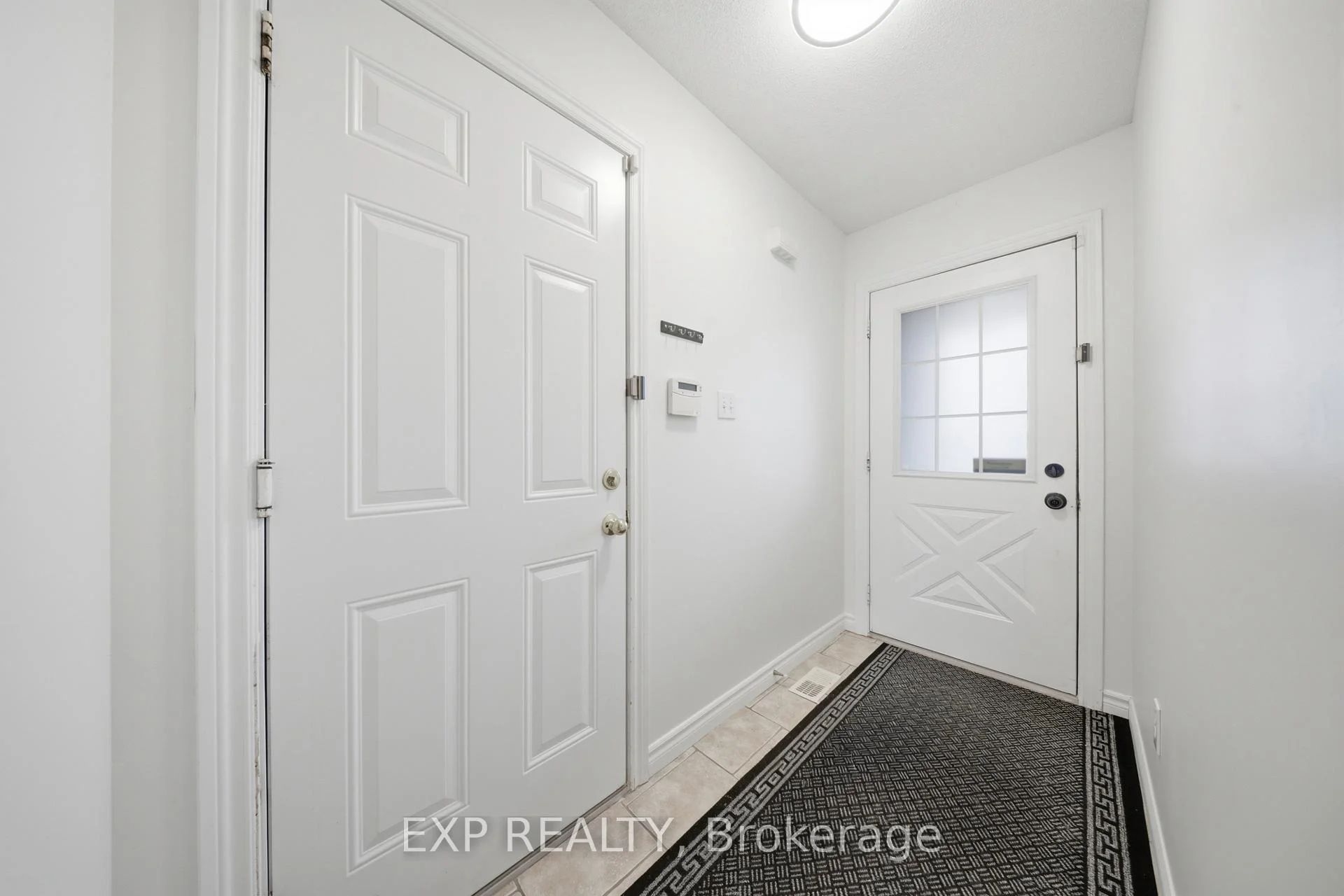 Photo 16 of 35 Thames Way, Hamilton, Mount Hope — HOMEH