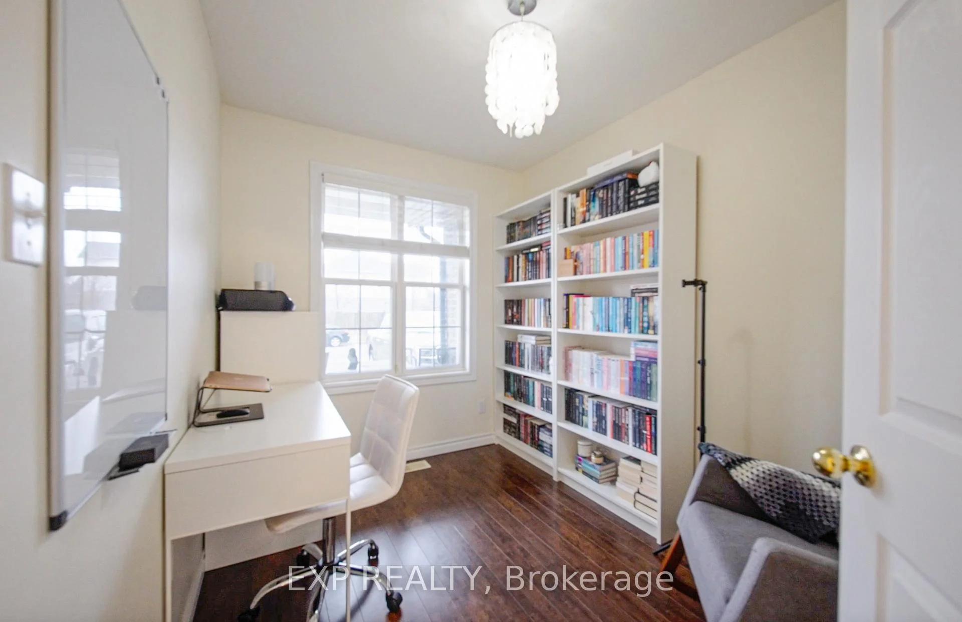 Photo 25 of 35 Thames Way, Hamilton, Mount Hope — HOMEH