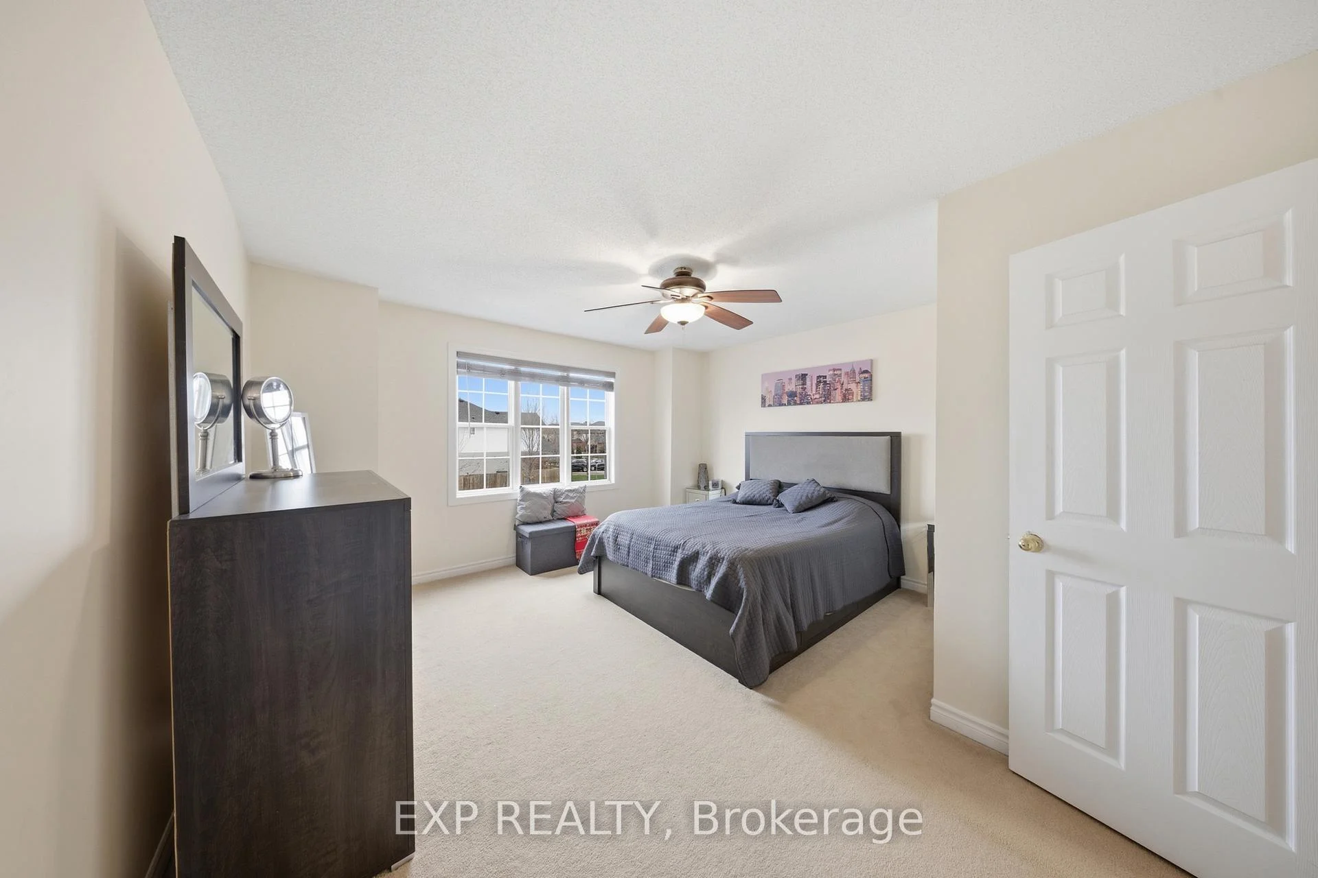Photo 51 of 35 Thames Way, Hamilton, Mount Hope — HOMEH