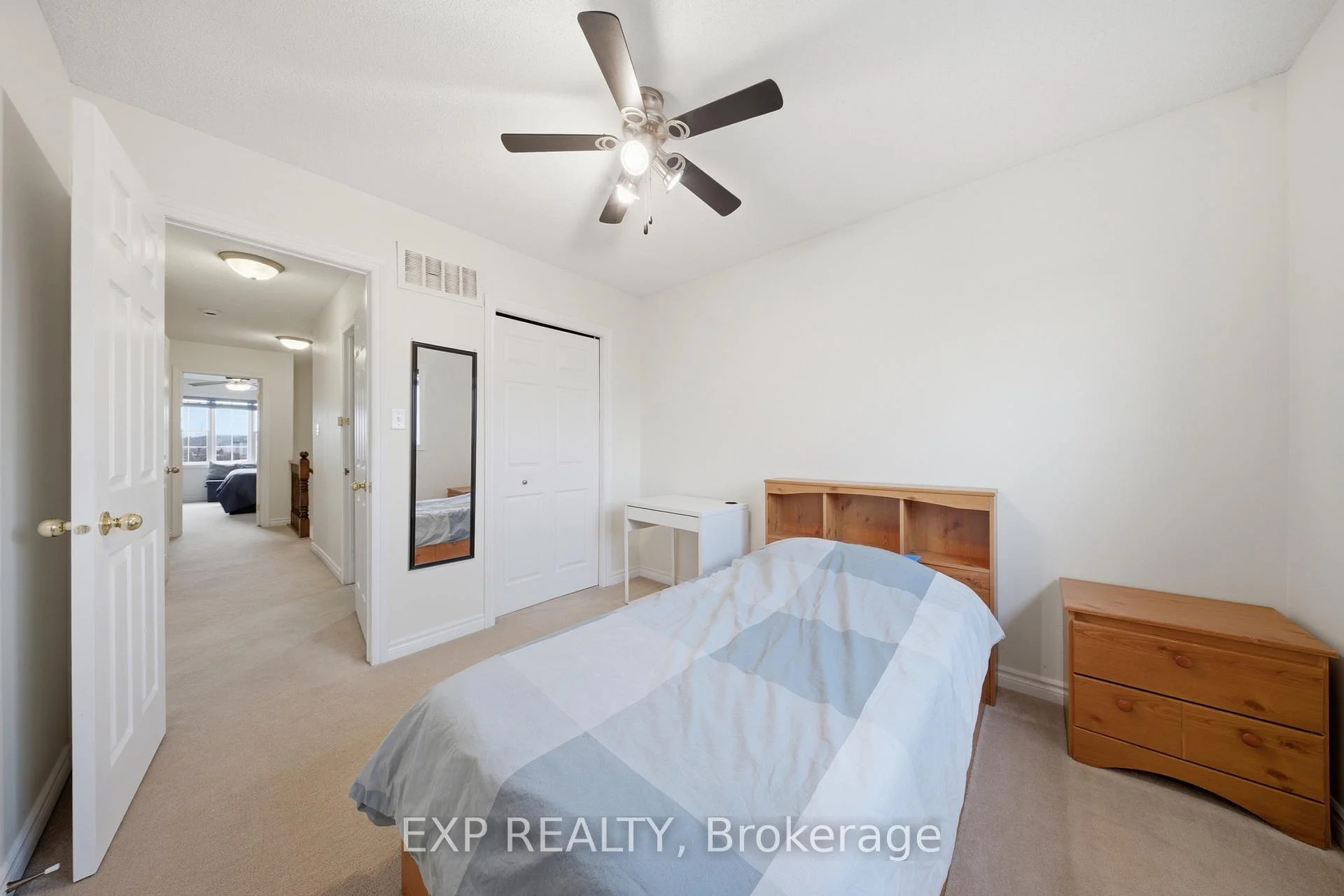Photo 66 of 35 Thames Way, Hamilton, Mount Hope — HOMEH