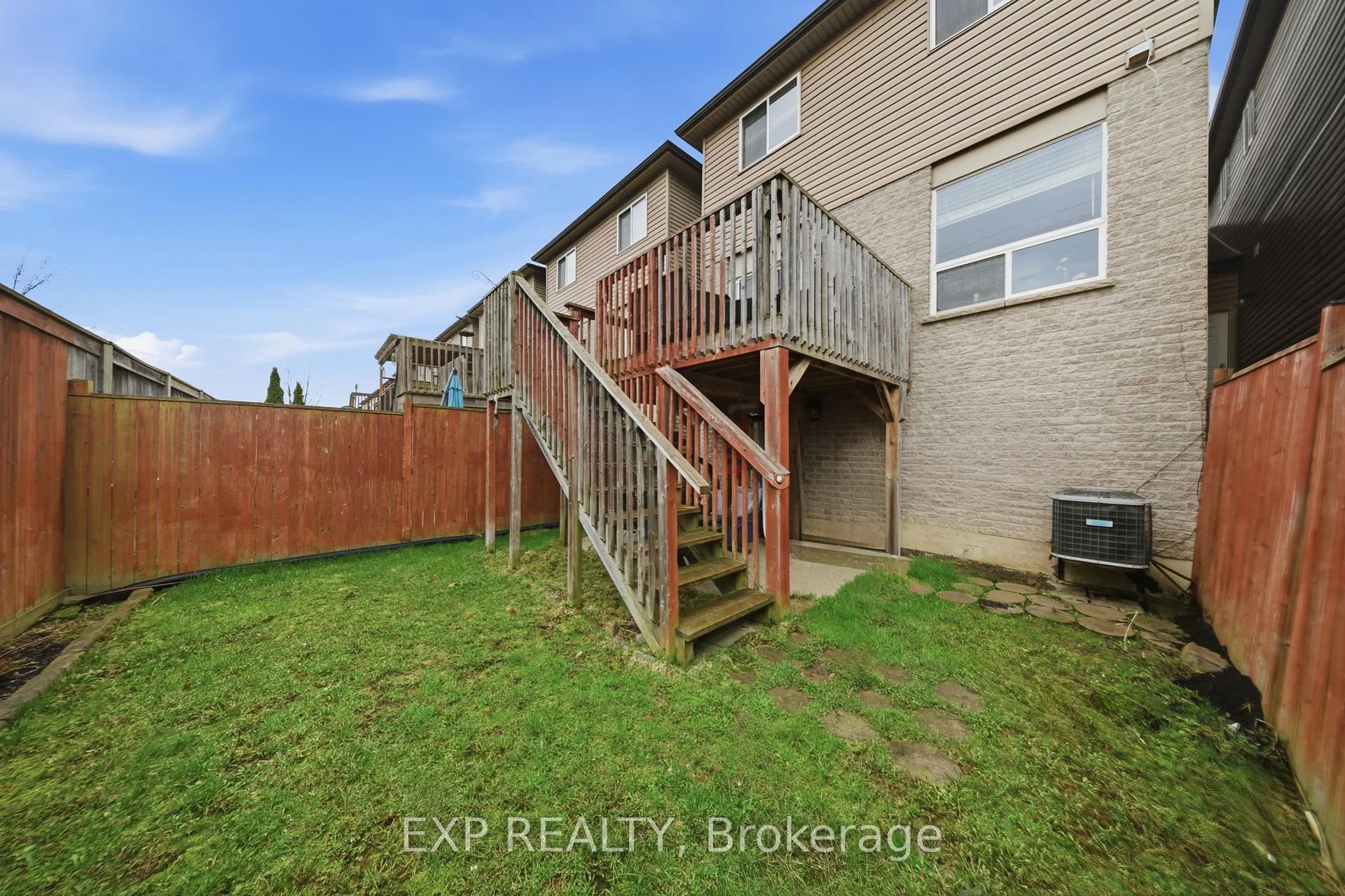 Photo 81 of 35 Thames Way, Hamilton, Mount Hope — HOMEH