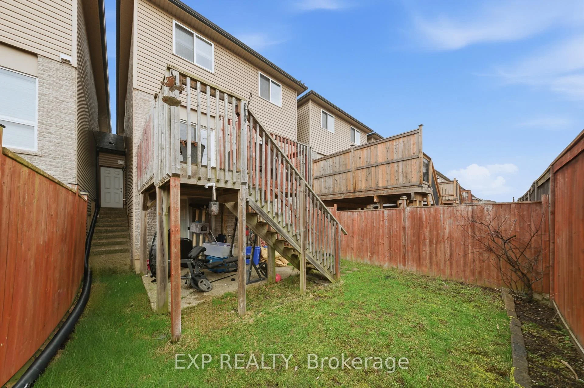 Photo 84 of 35 Thames Way, Hamilton, Mount Hope — HOMEH