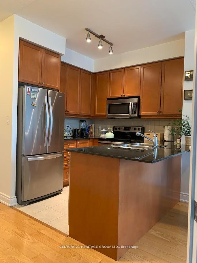 Photo 3 of Unit 311, 10 Bloorview Place, North York, Don Valley Village — HOMEH
