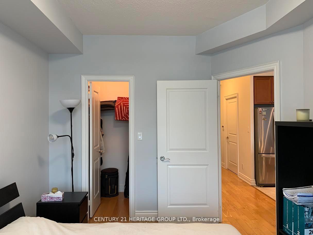 Photo 12 of Unit 311, 10 Bloorview Place, North York, Don Valley Village — HOMEH