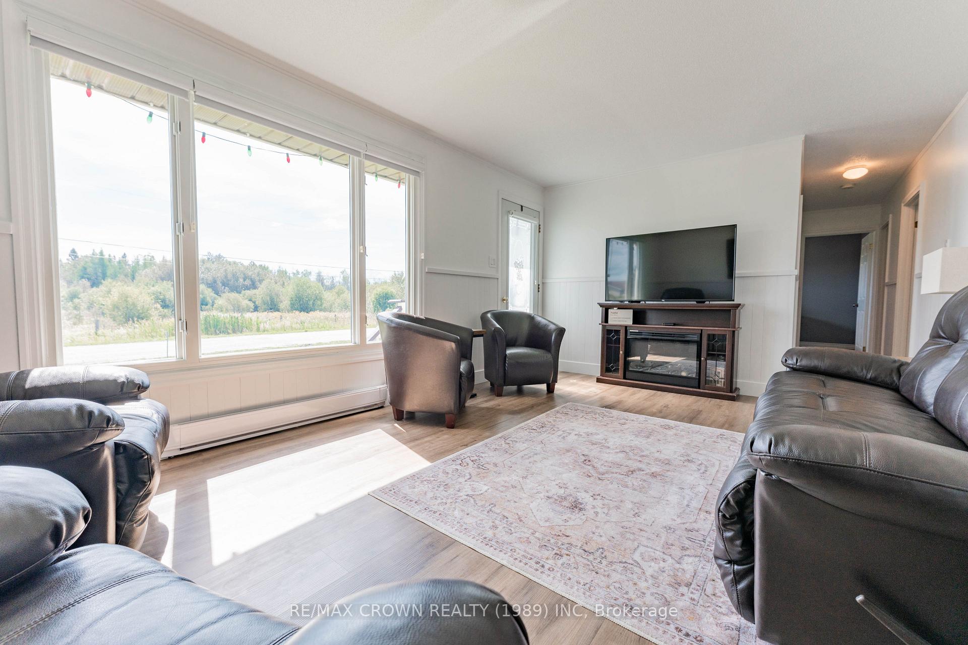 Photo 12 of Unit Val Rita, 112 Williamson Con 1 Road, Kapuskasing — HOMEH