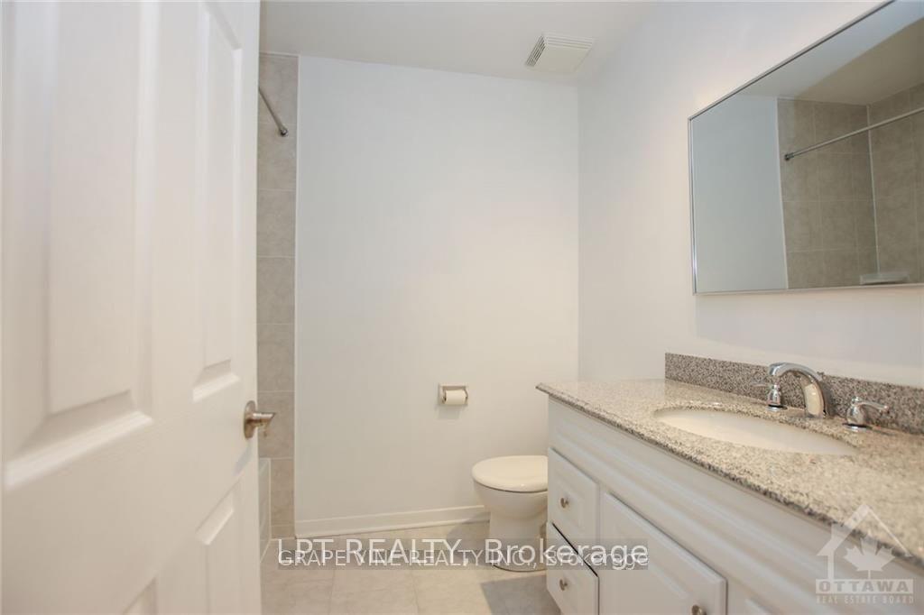 Photo 21 of 121 Erin Crescent, Ottawa, Hunt Club — HOMEH