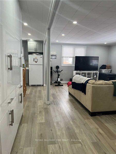Photo 7 of Unit Upper, 339 William Street, Shelburne — HOMEH
