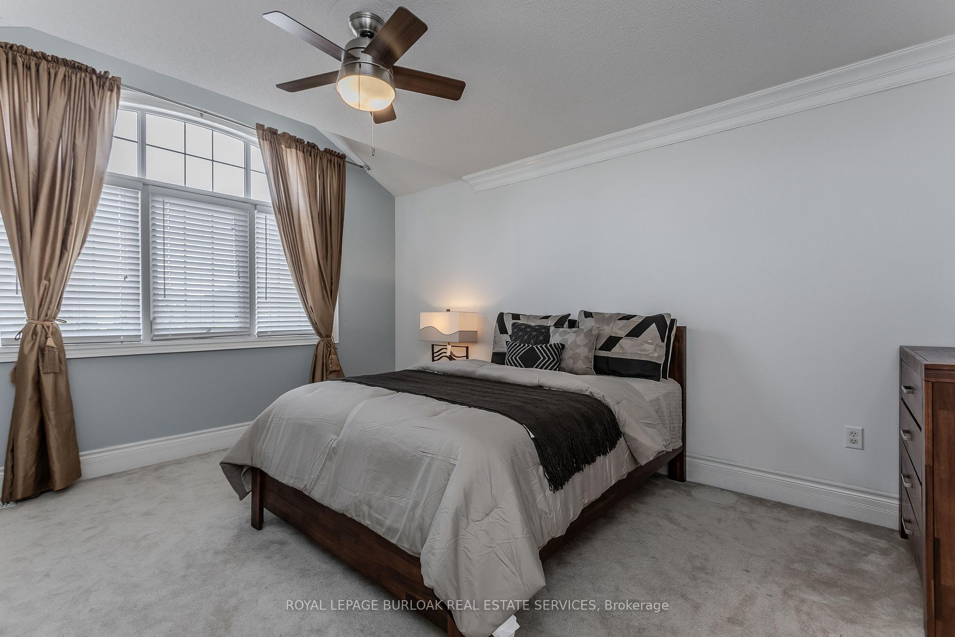 Photo 25 of 2194 Berwick Drive, Burlington, Roseland — HOMEH