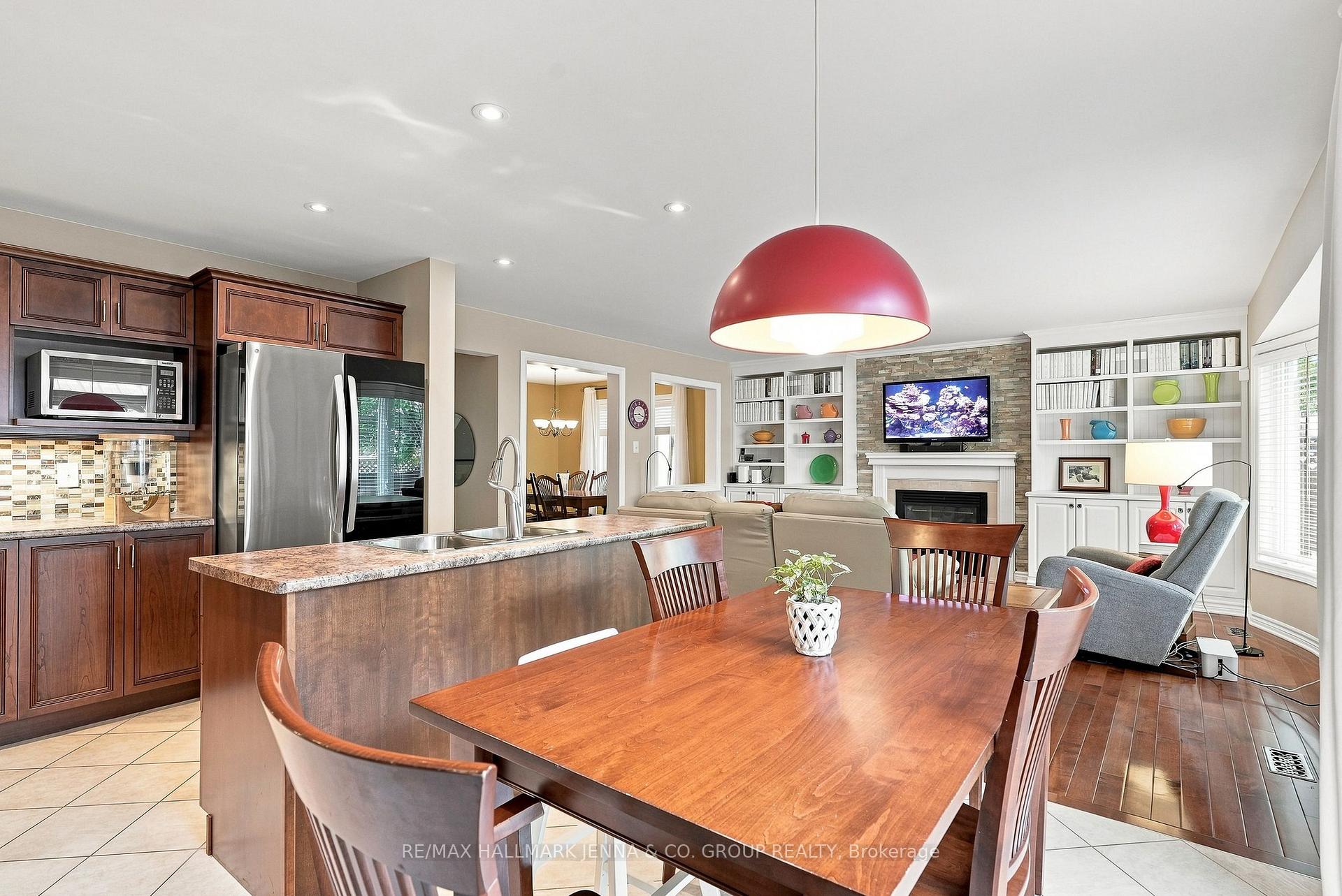 Photo 14 of 2636 Fallingwater Circle, Ottawa, Barrhaven - Half Moon Bay — HOMEH