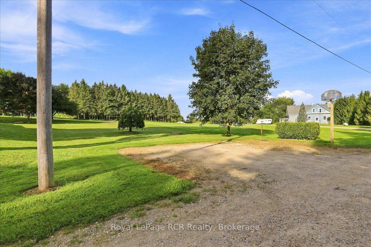 Photo 9 of 416 Water Street, West Grey — HOMEH