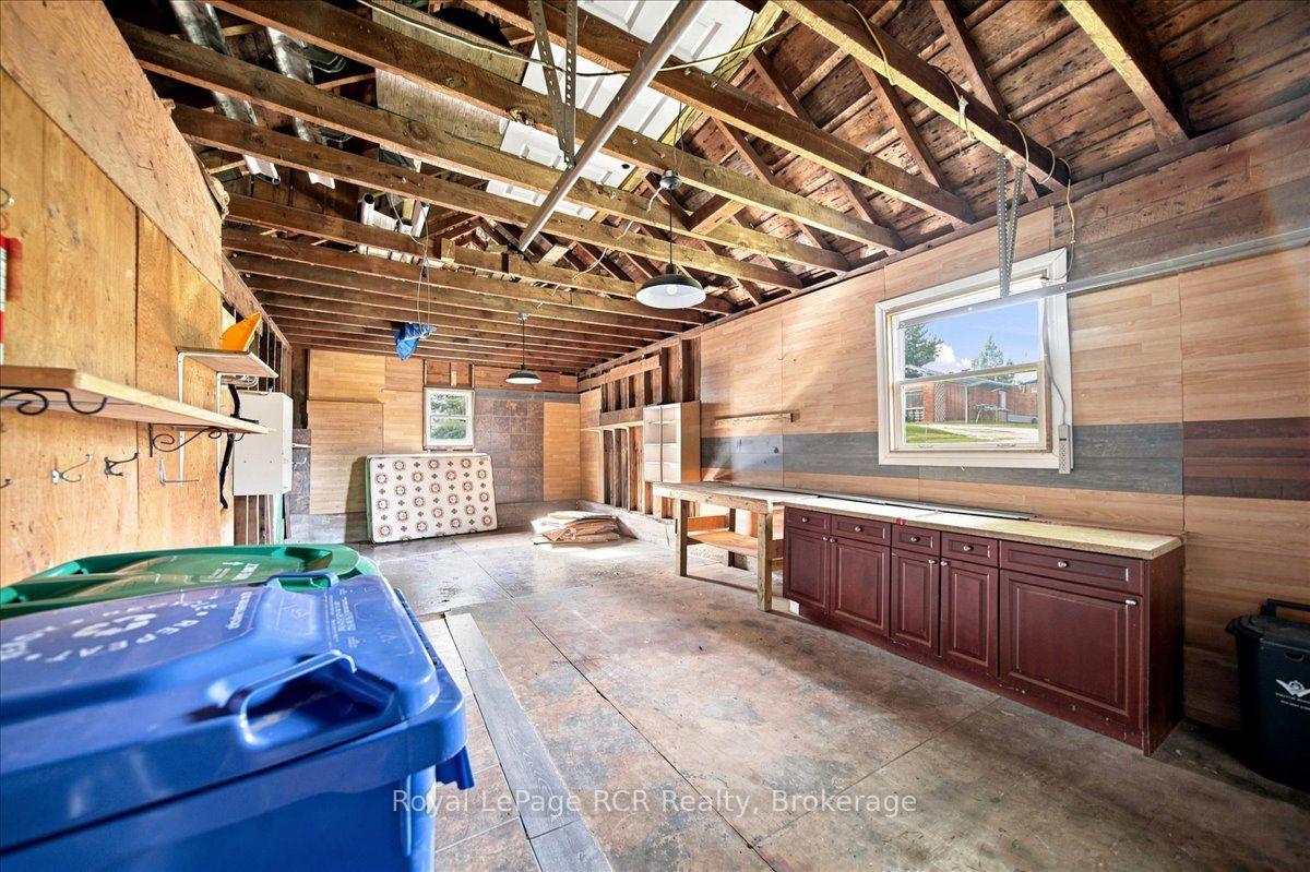 Photo 37 of 416 Water Street, West Grey — HOMEH