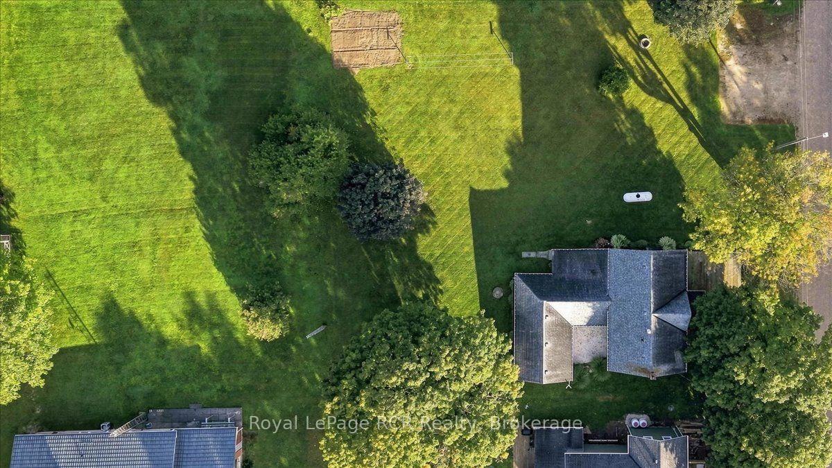 Photo 47 of 416 Water Street, West Grey — HOMEH
