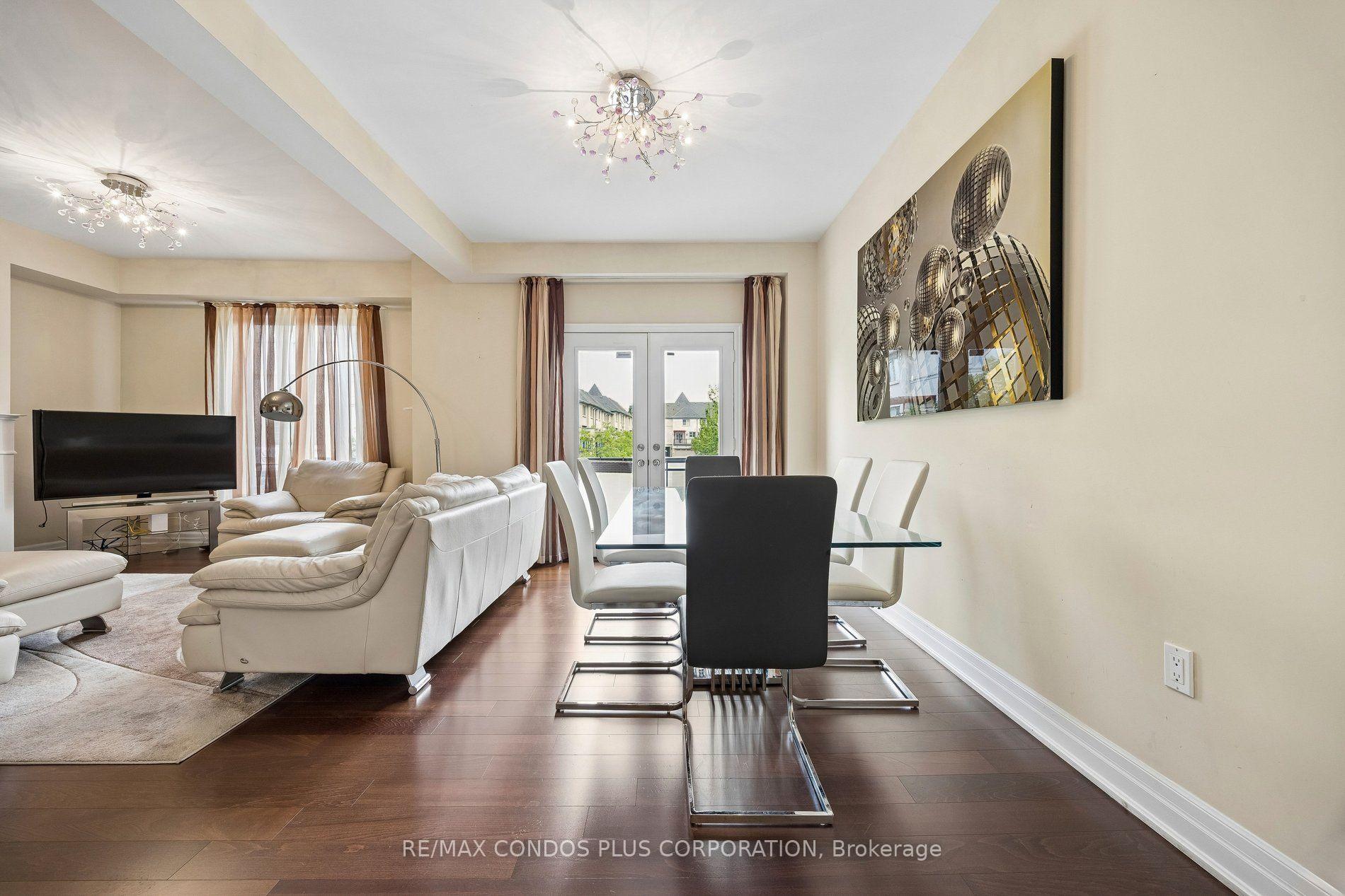 Photo 4 of 96 North Park Road, Vaughan, Beverley Glen — HOMEH
