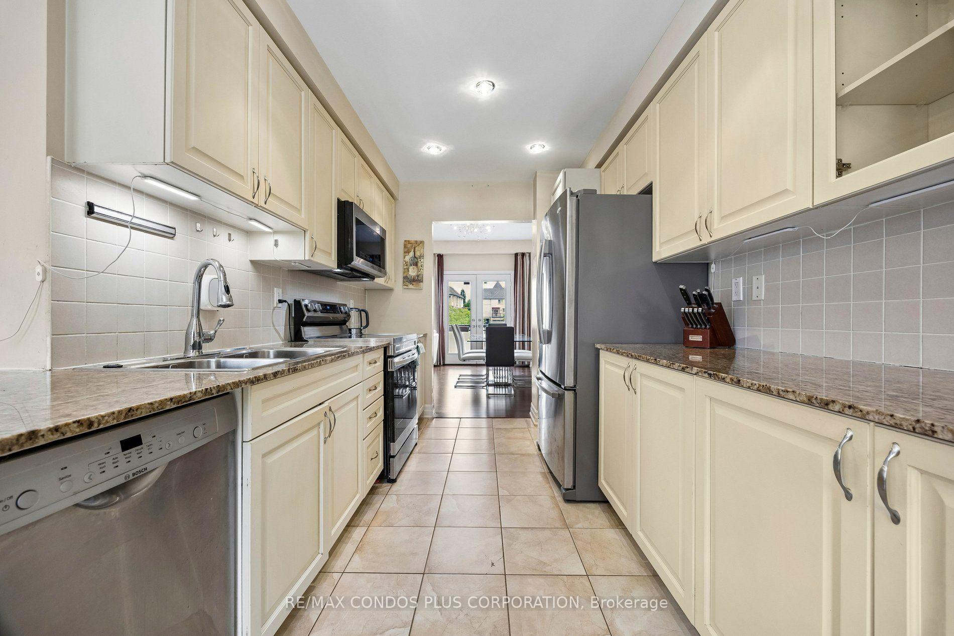 Photo 10 of 96 North Park Road, Vaughan, Beverley Glen — HOMEH