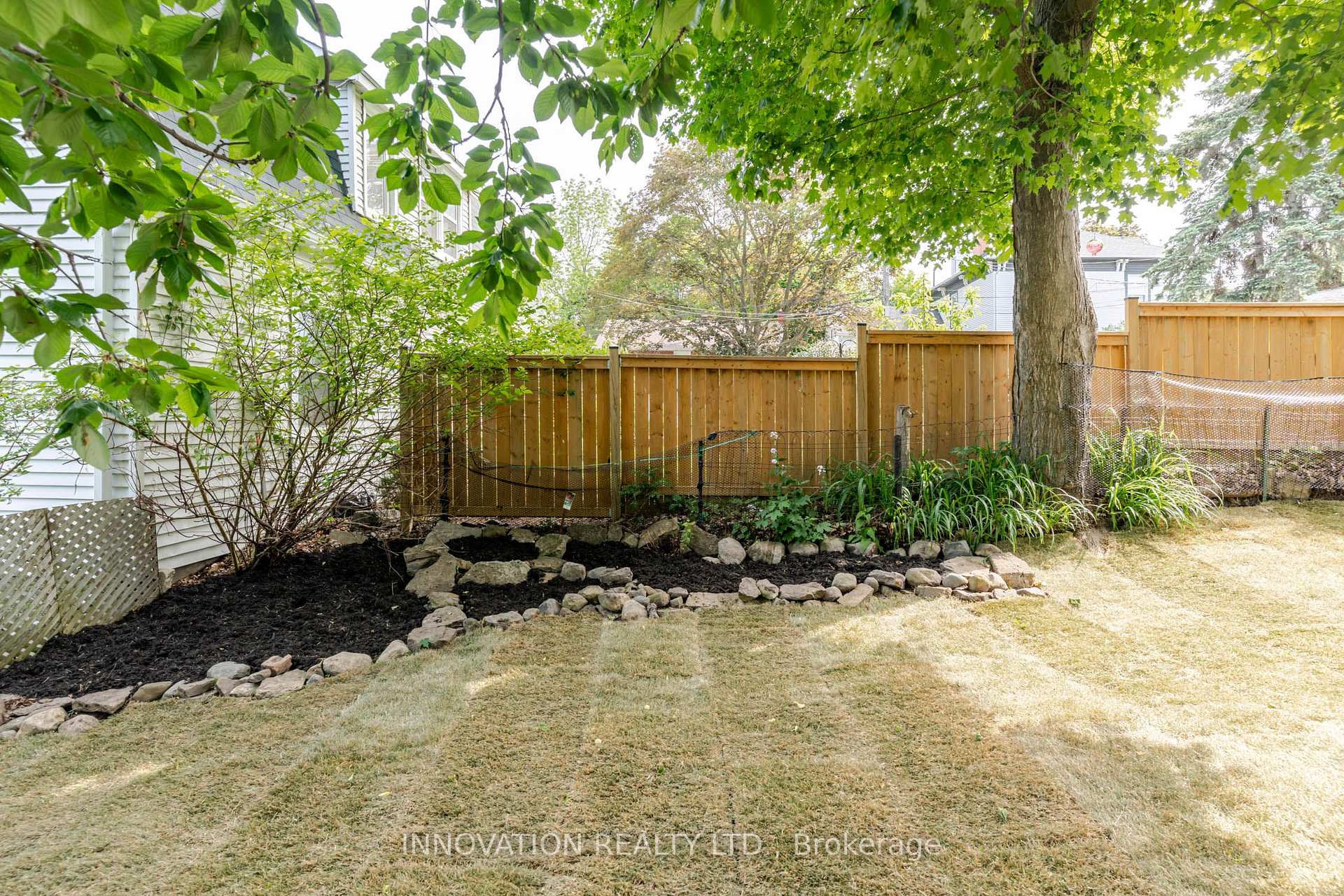 Photo 6 of 106 James Street E, Brockville, Brockville — HOMEH