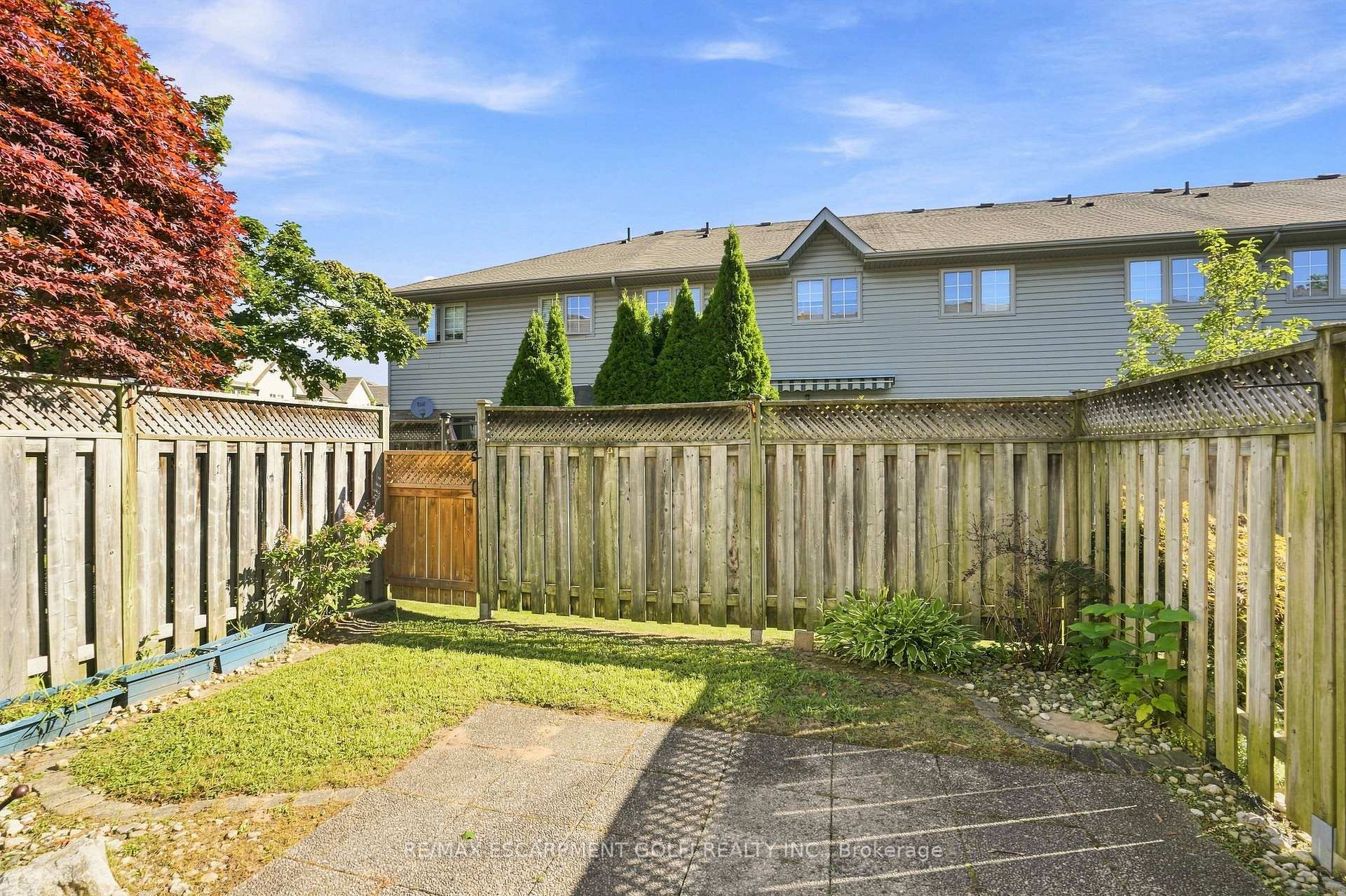 Photo 33 of Unit 103, 3333 New Street, Burlington, Roseland — HOMEH