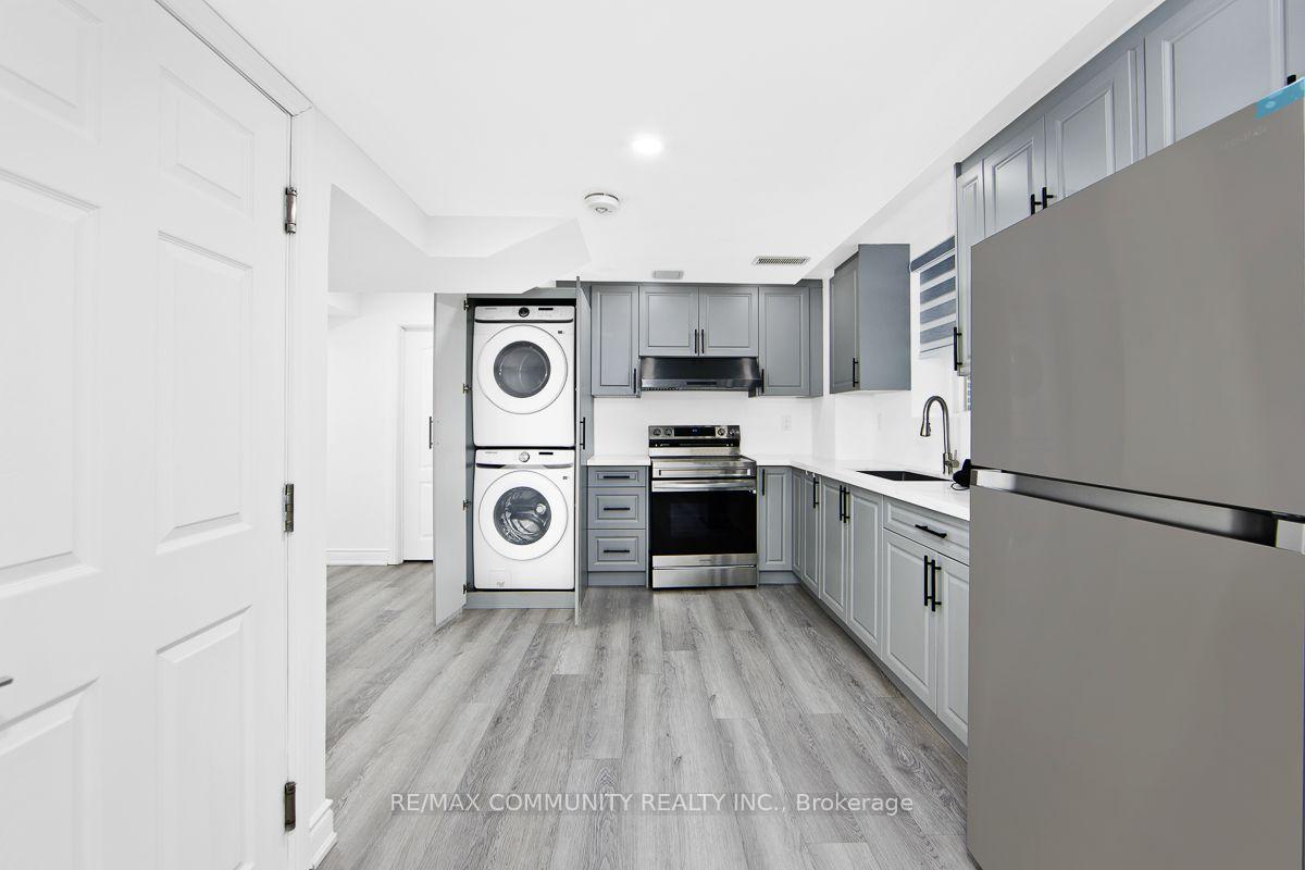 Photo 12 of Unit Bsmt, 64 Fallstar Crescent, Brampton, Fletcher's Meadow — HOMEH