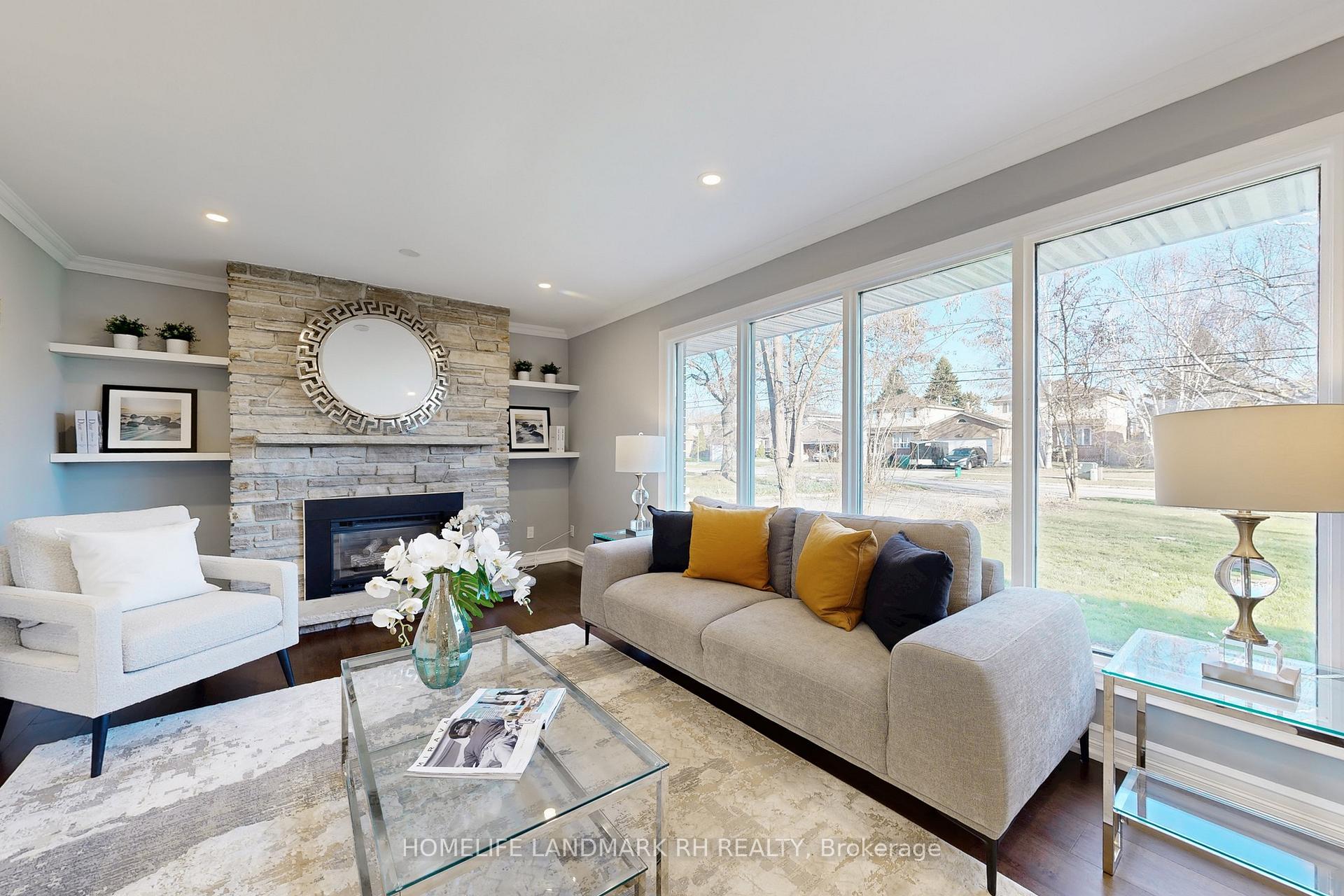 Photo 10 of 88 Riverglen Drive, Georgina, Keswick South — HOMEH