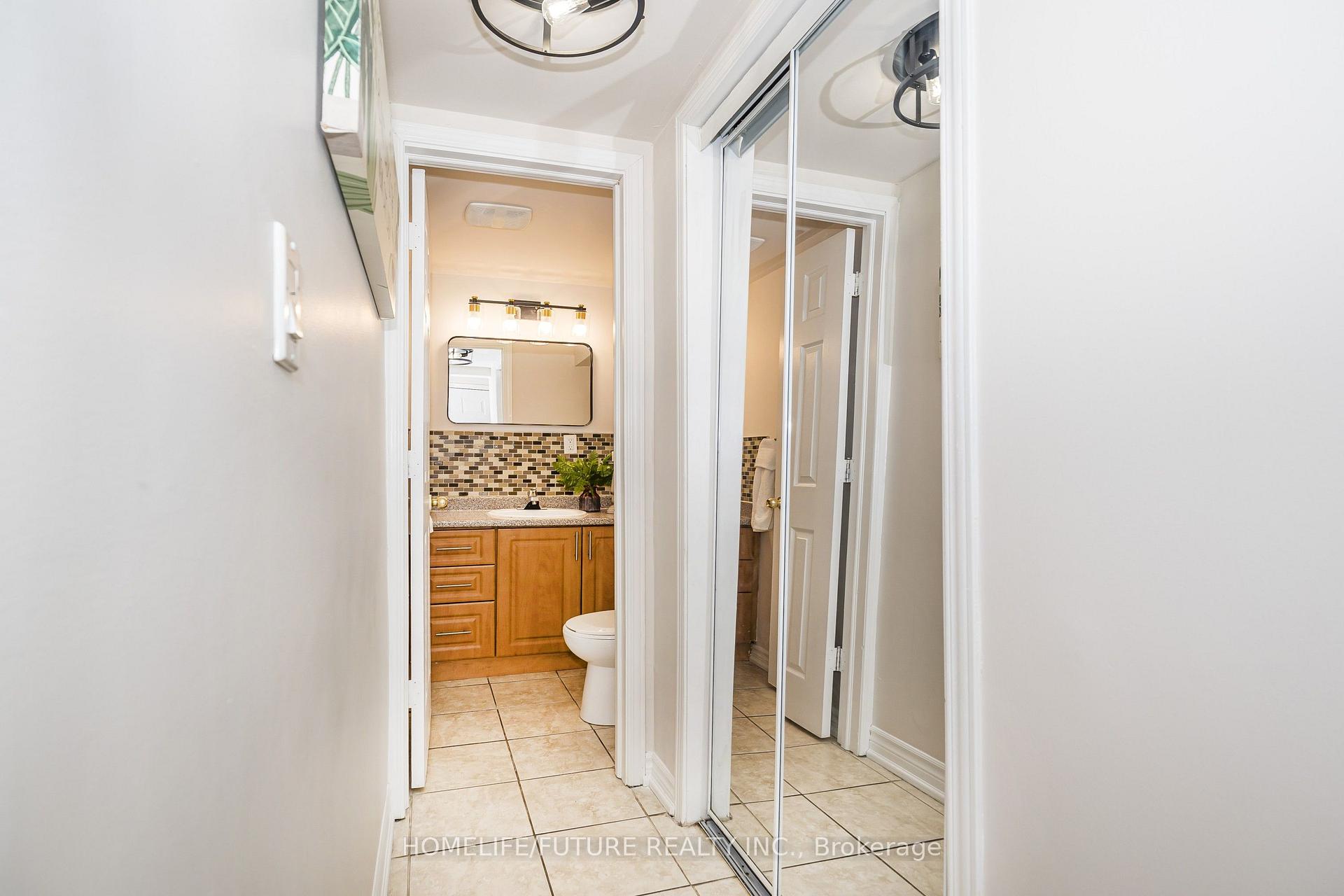 Photo 11 of 48 Creditstone Road, Brampton, Fletcher's Creek South — HOMEH