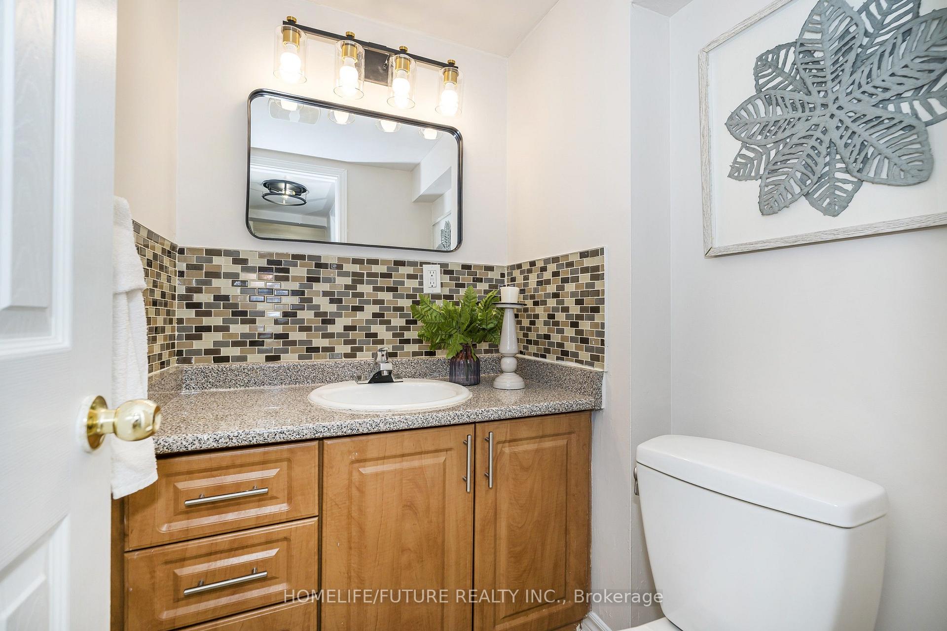 Photo 12 of 48 Creditstone Road, Brampton, Fletcher's Creek South — HOMEH