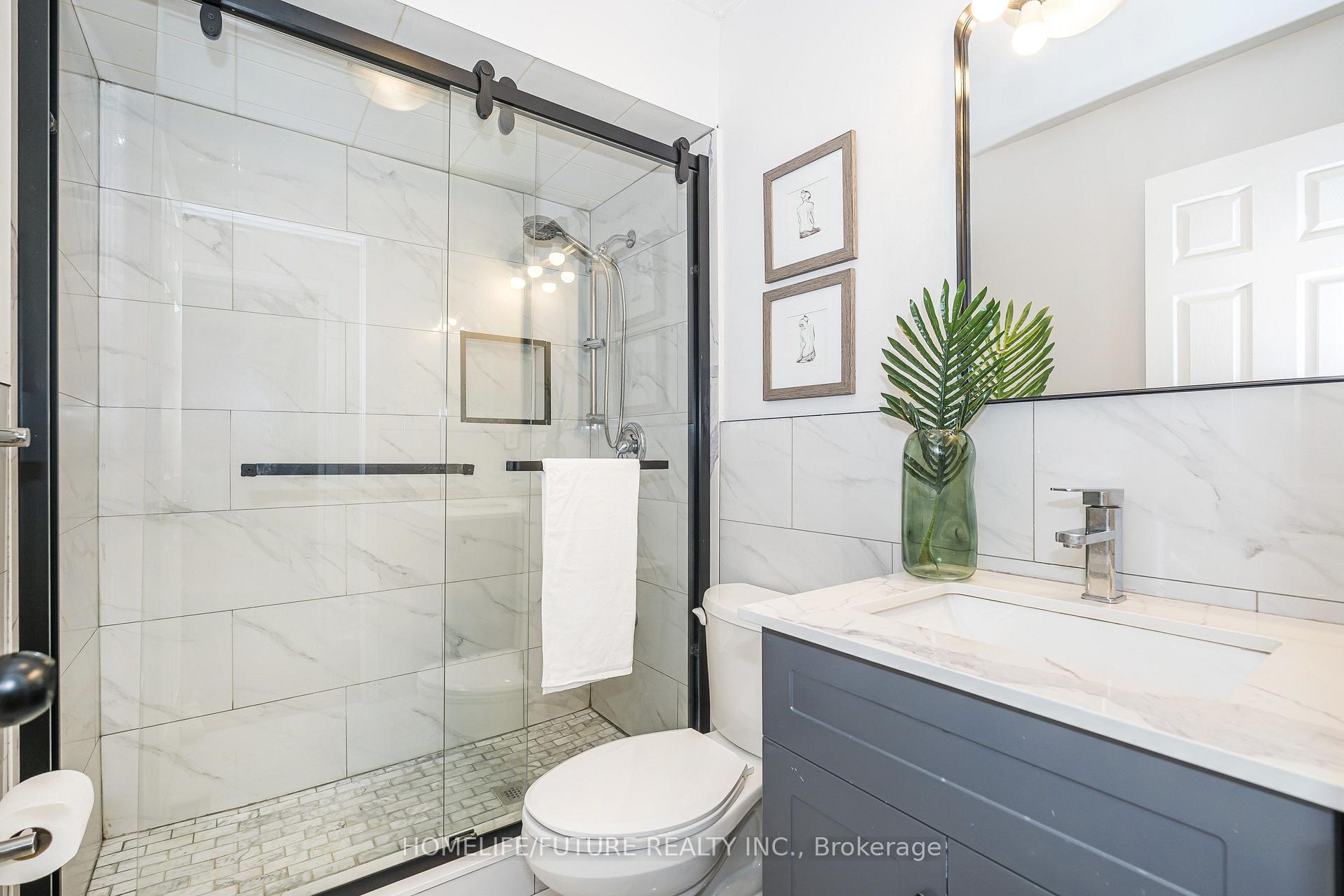 Photo 22 of 48 Creditstone Road, Brampton, Fletcher's Creek South — HOMEH