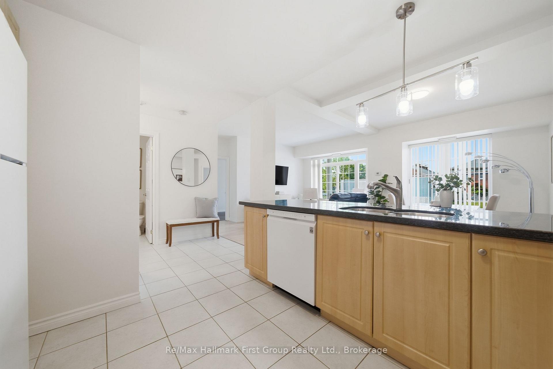 Photo 7 of Unit 215, 145 Third Street, Cobourg — HOMEH