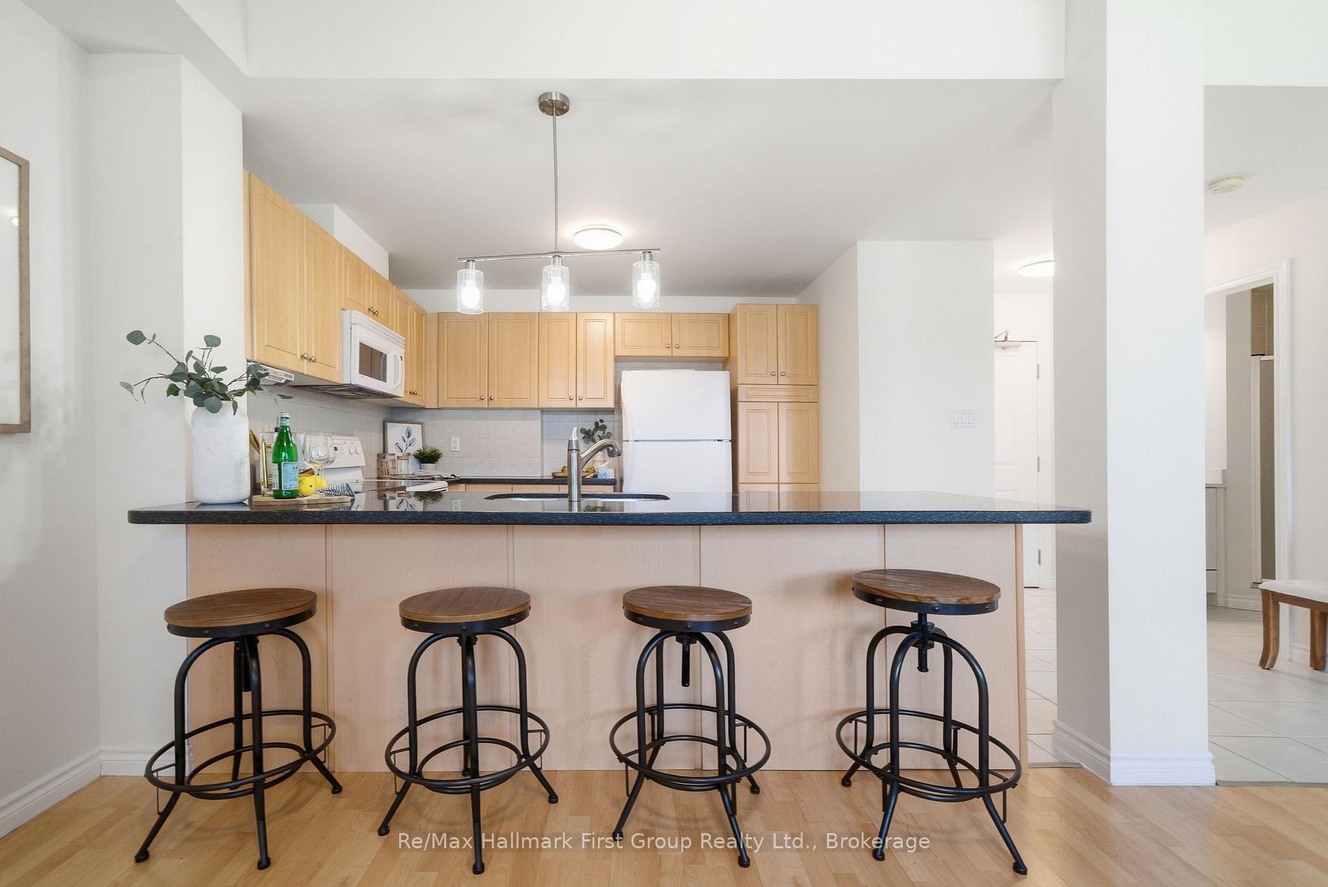 Photo 10 of Unit 215, 145 Third Street, Cobourg — HOMEH