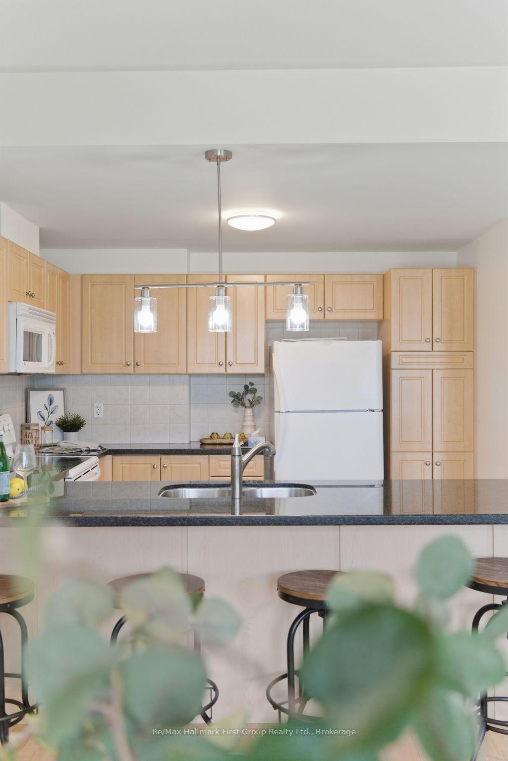 Photo 12 of Unit 215, 145 Third Street, Cobourg — HOMEH