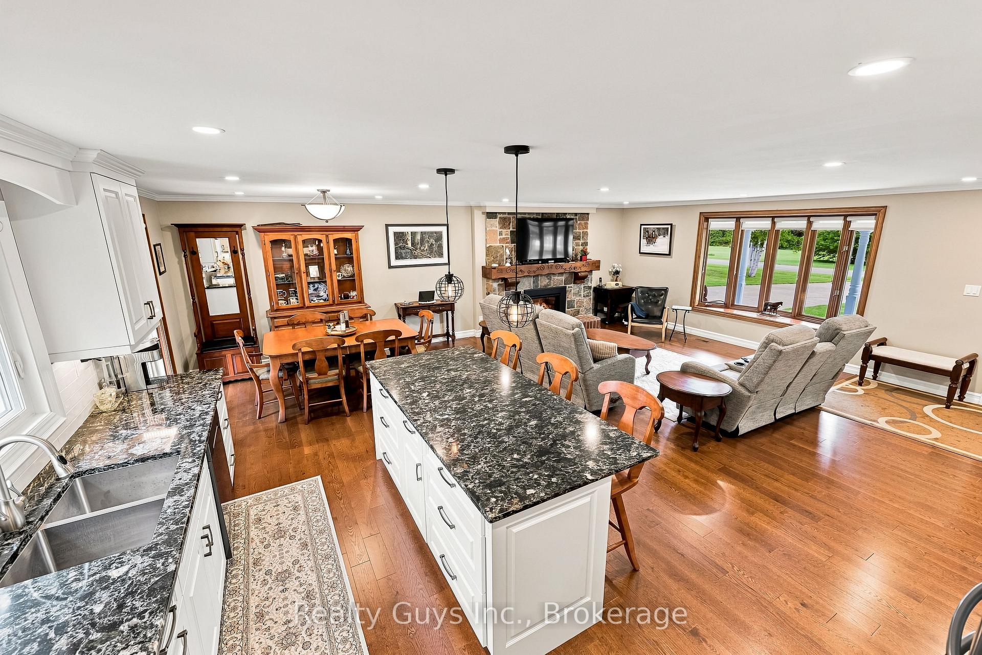 Photo 13 of 498 Ava Crescent, Cavan Monaghan, Millbrook Village — HOMEH