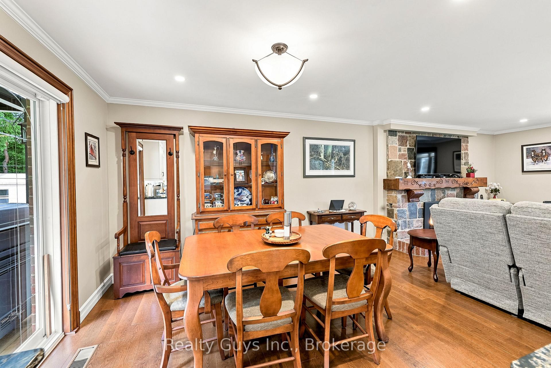 Photo 14 of 498 Ava Crescent, Cavan Monaghan, Millbrook Village — HOMEH