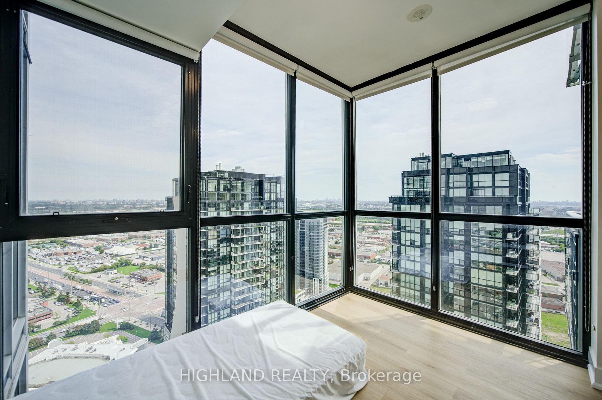 Photo 11 of Unit 3602, 2916 Highway 7, Vaughan, Concord — HOMEH