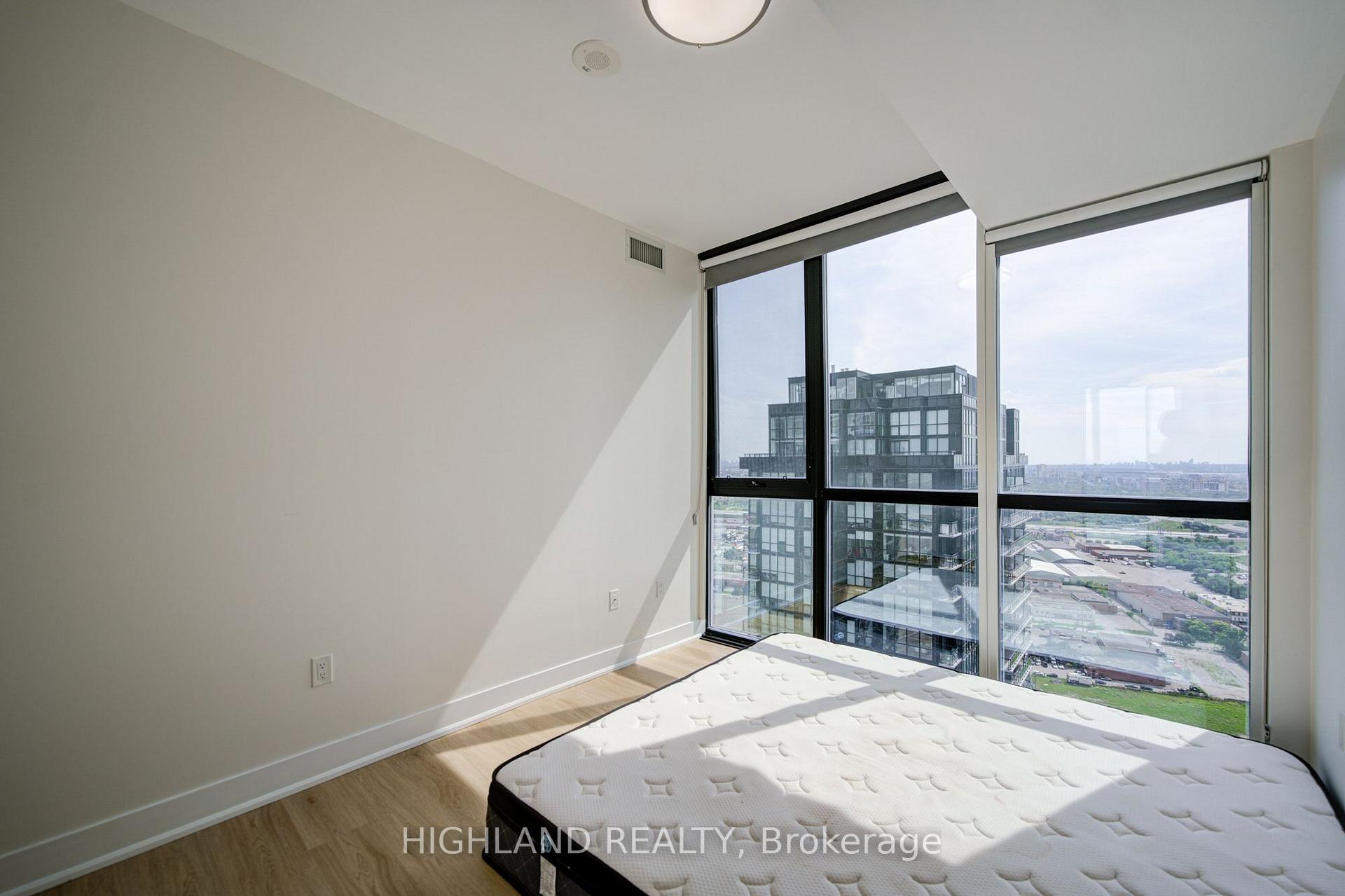 Photo 13 of Unit 3602, 2916 Highway 7, Vaughan, Concord — HOMEH