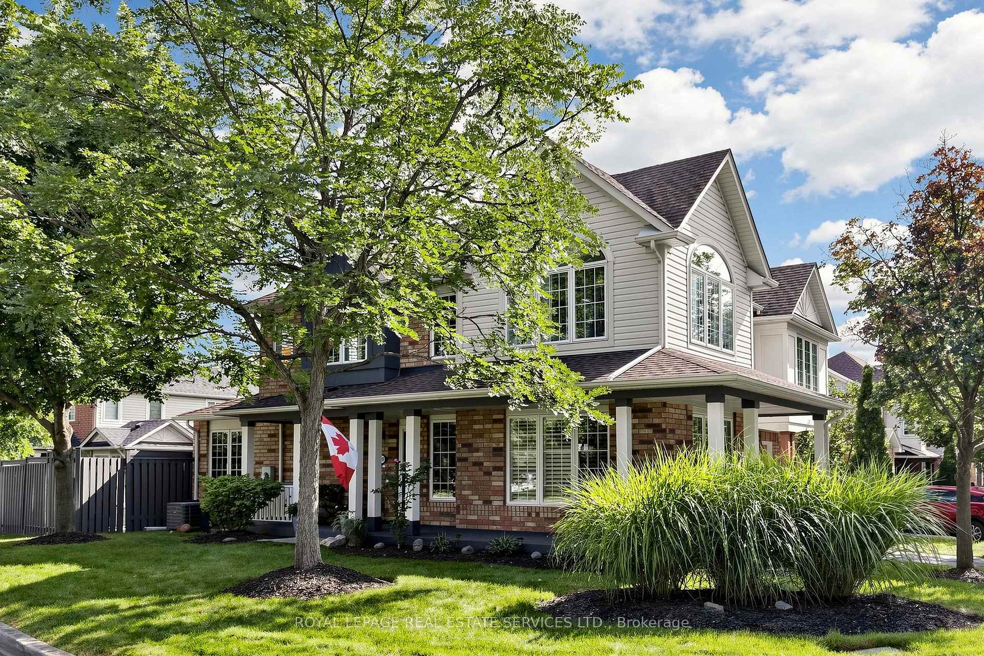 Photo 6 of 2413 Baintree Crescent, Oakville, Westmount — HOMEH