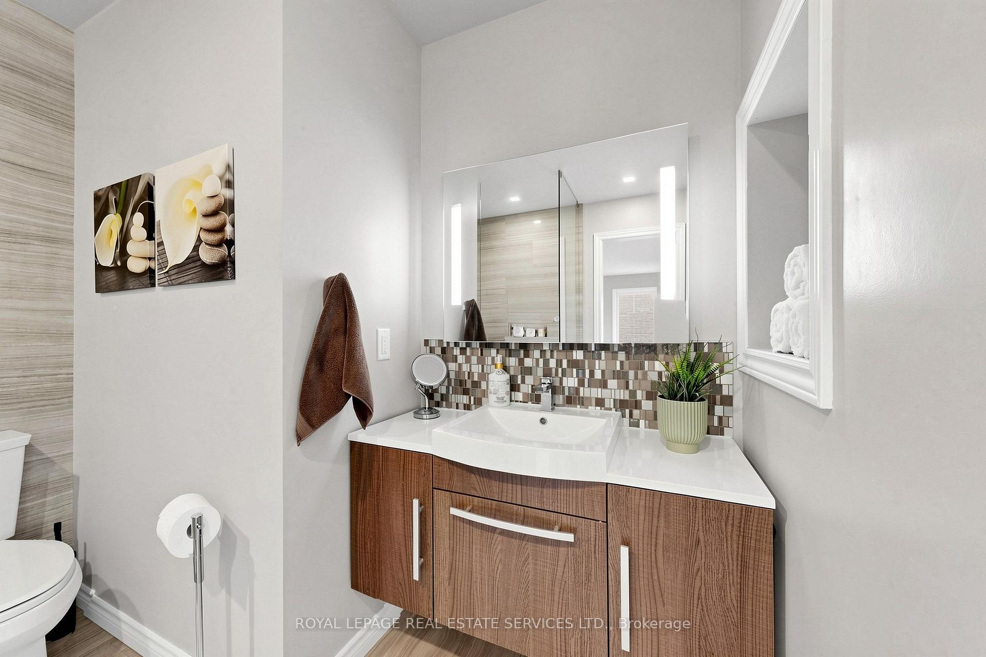 Photo 29 of 2413 Baintree Crescent, Oakville, Westmount — HOMEH