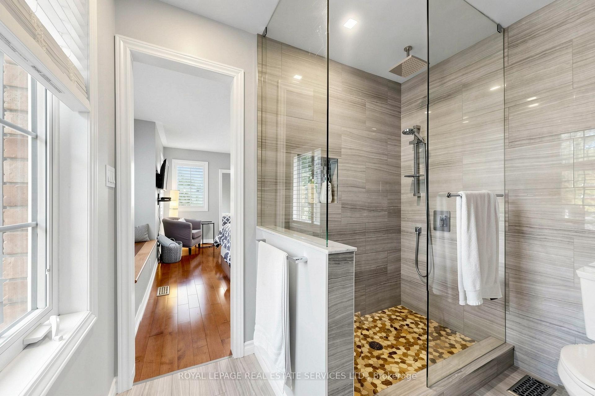 Photo 30 of 2413 Baintree Crescent, Oakville, Westmount — HOMEH