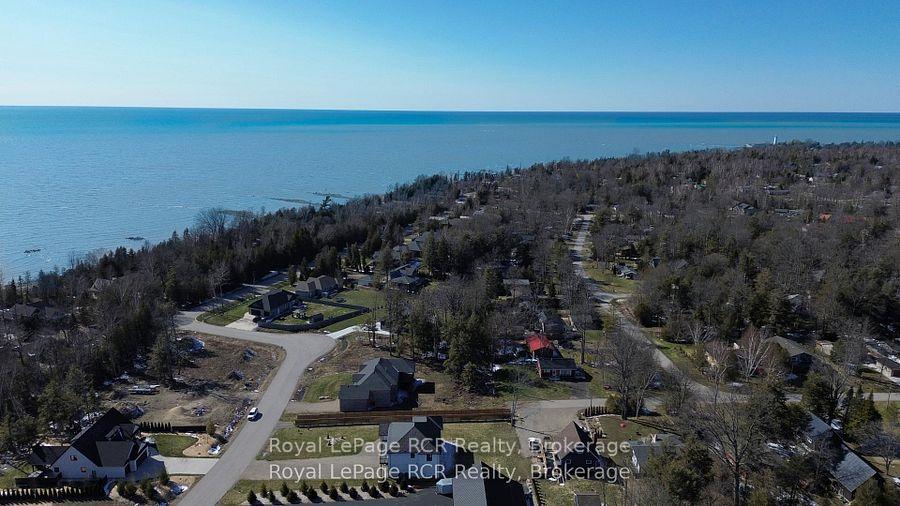Photo 5 of 9 Sunset Place, Huron-Kinloss — HOMEH